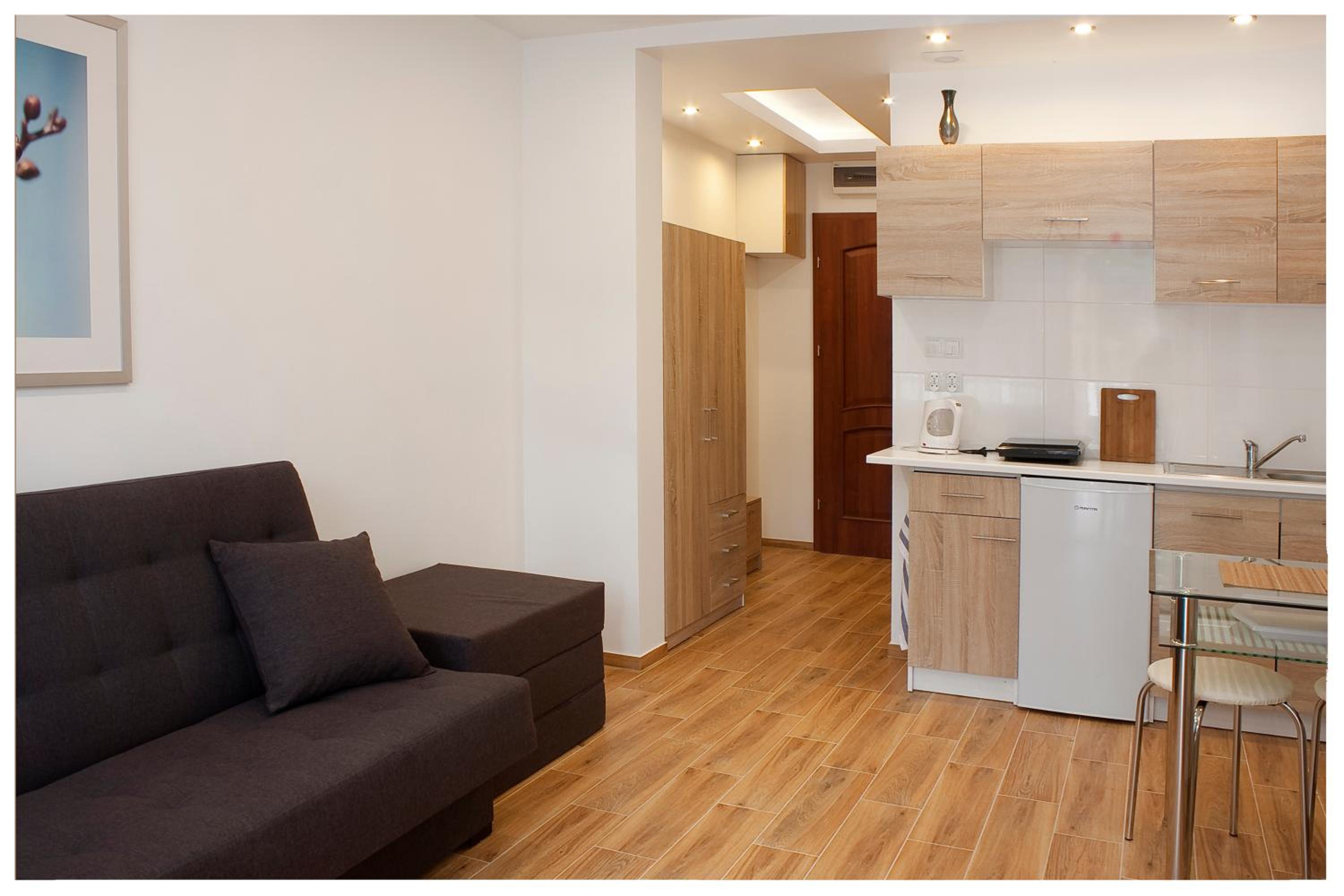 Apartment with Balcony photo 1