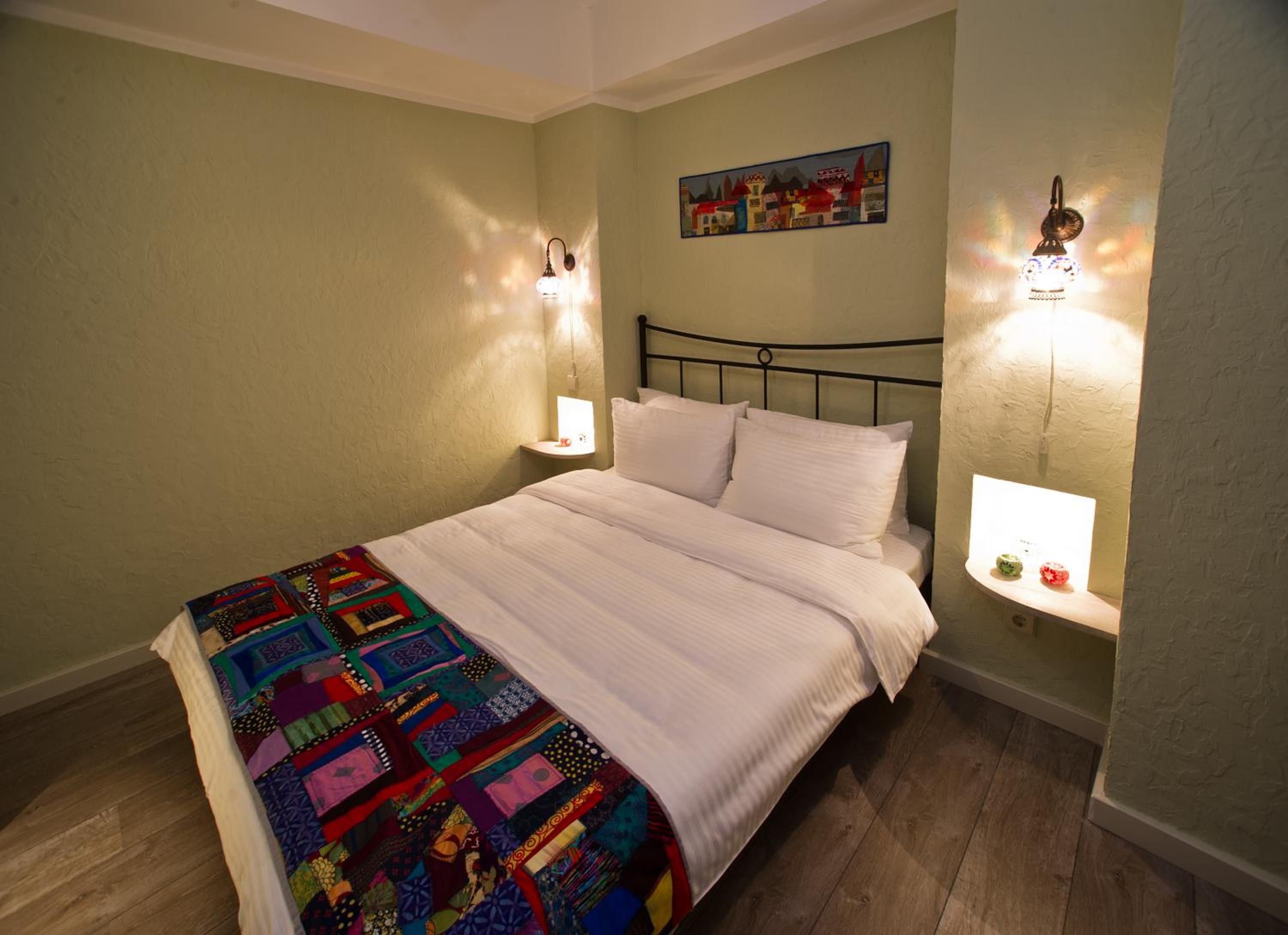 Standard Double Room - Photo 3