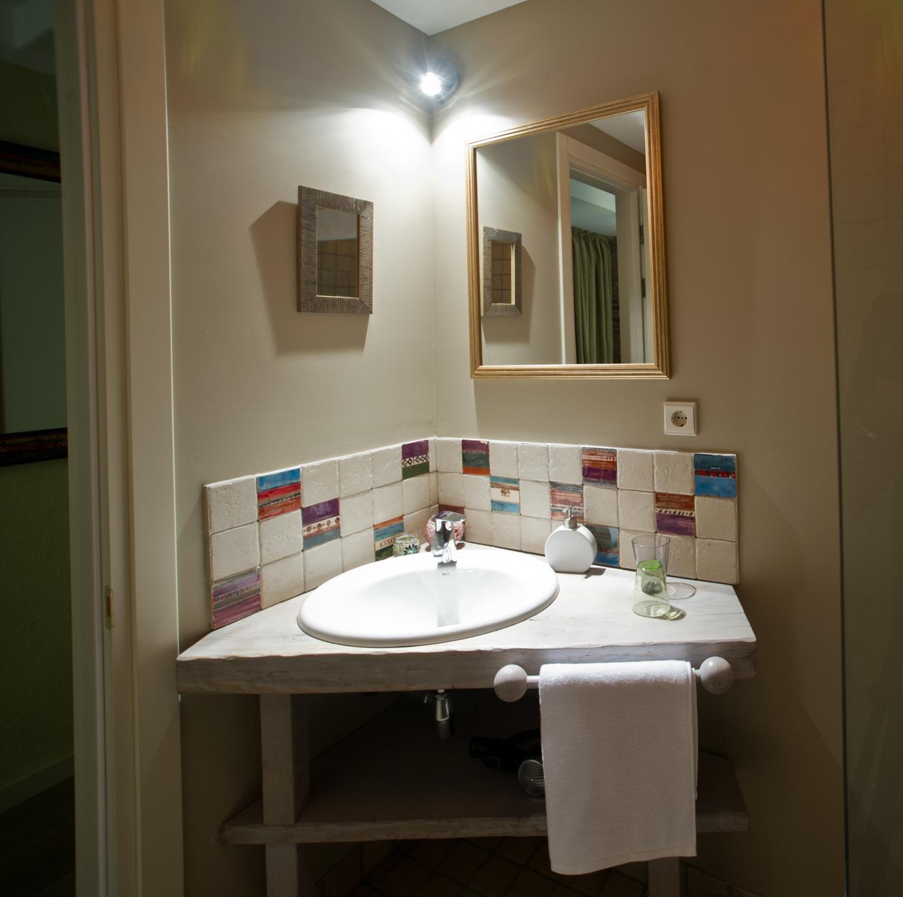Comfort Double Room - Photo 7