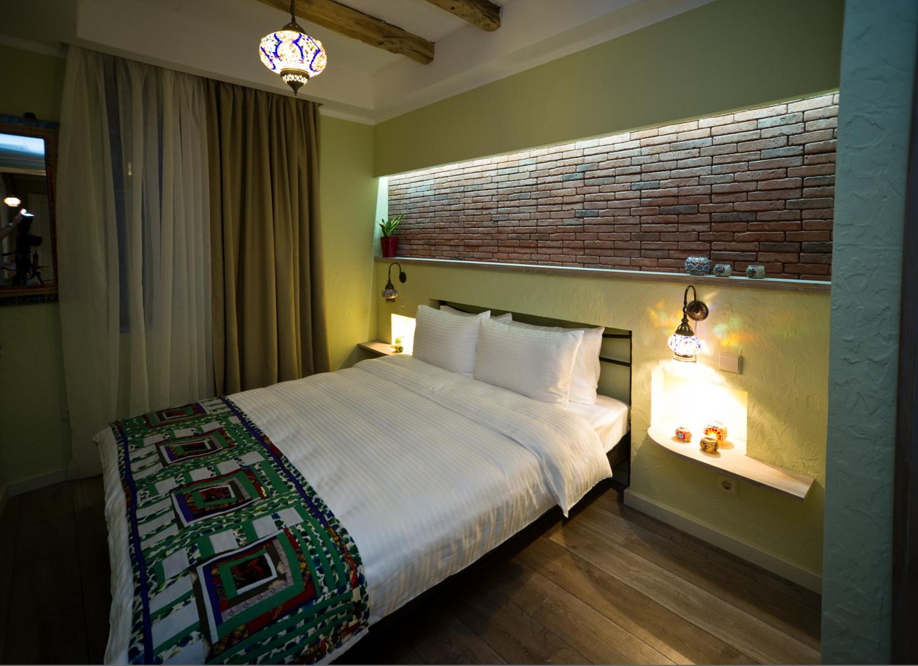Standard Double Room - Photo 7