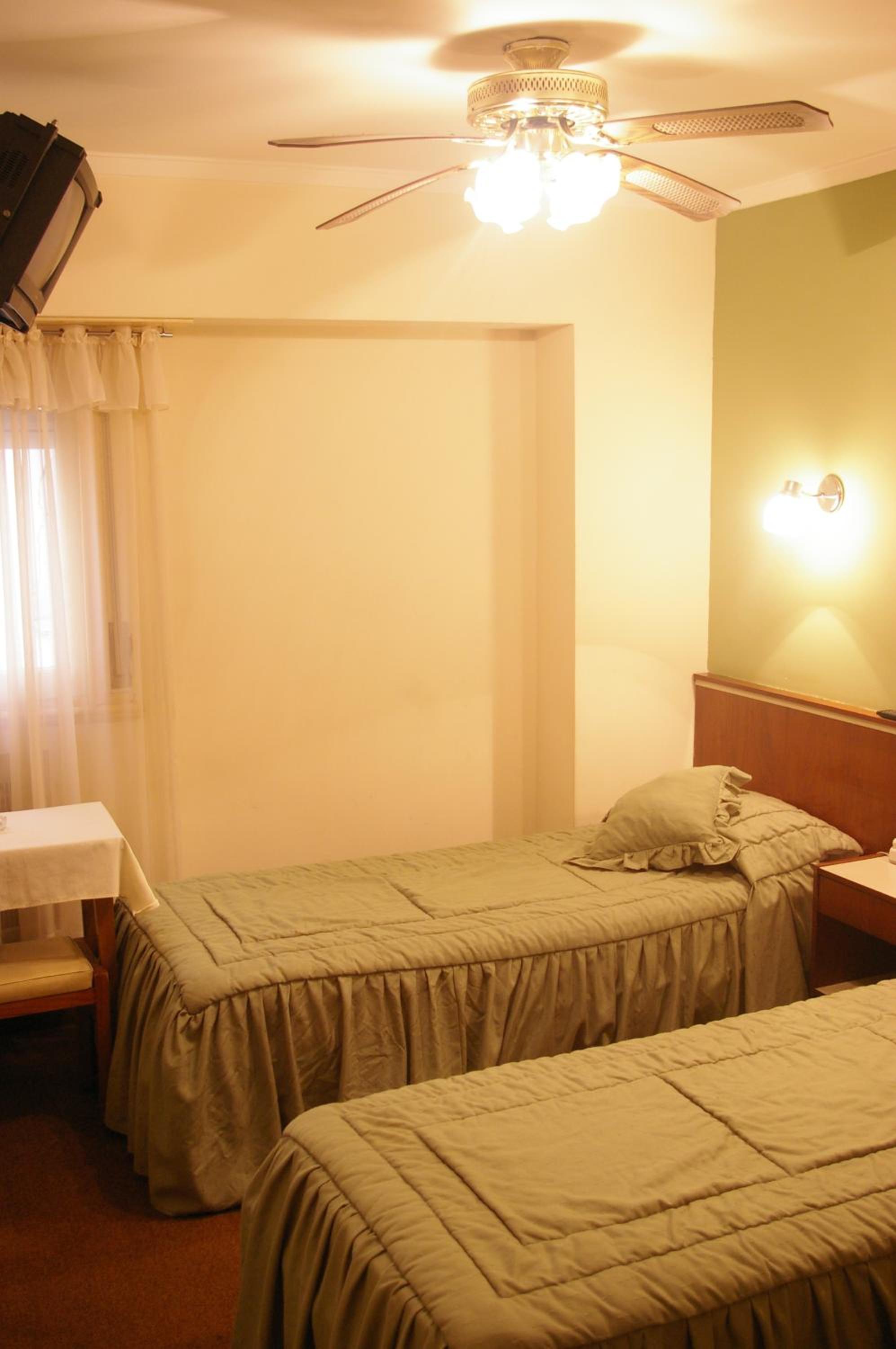 Single Room photo 1