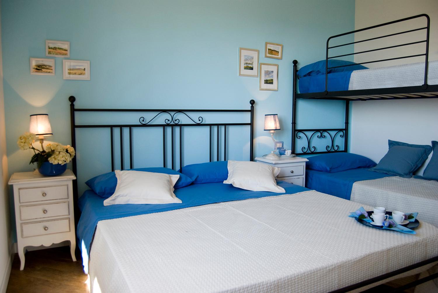 One-Bedroom Apartment (4 Adults) photo 1