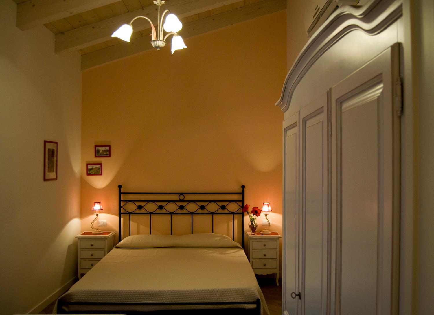 Double or Twin Room photo 3