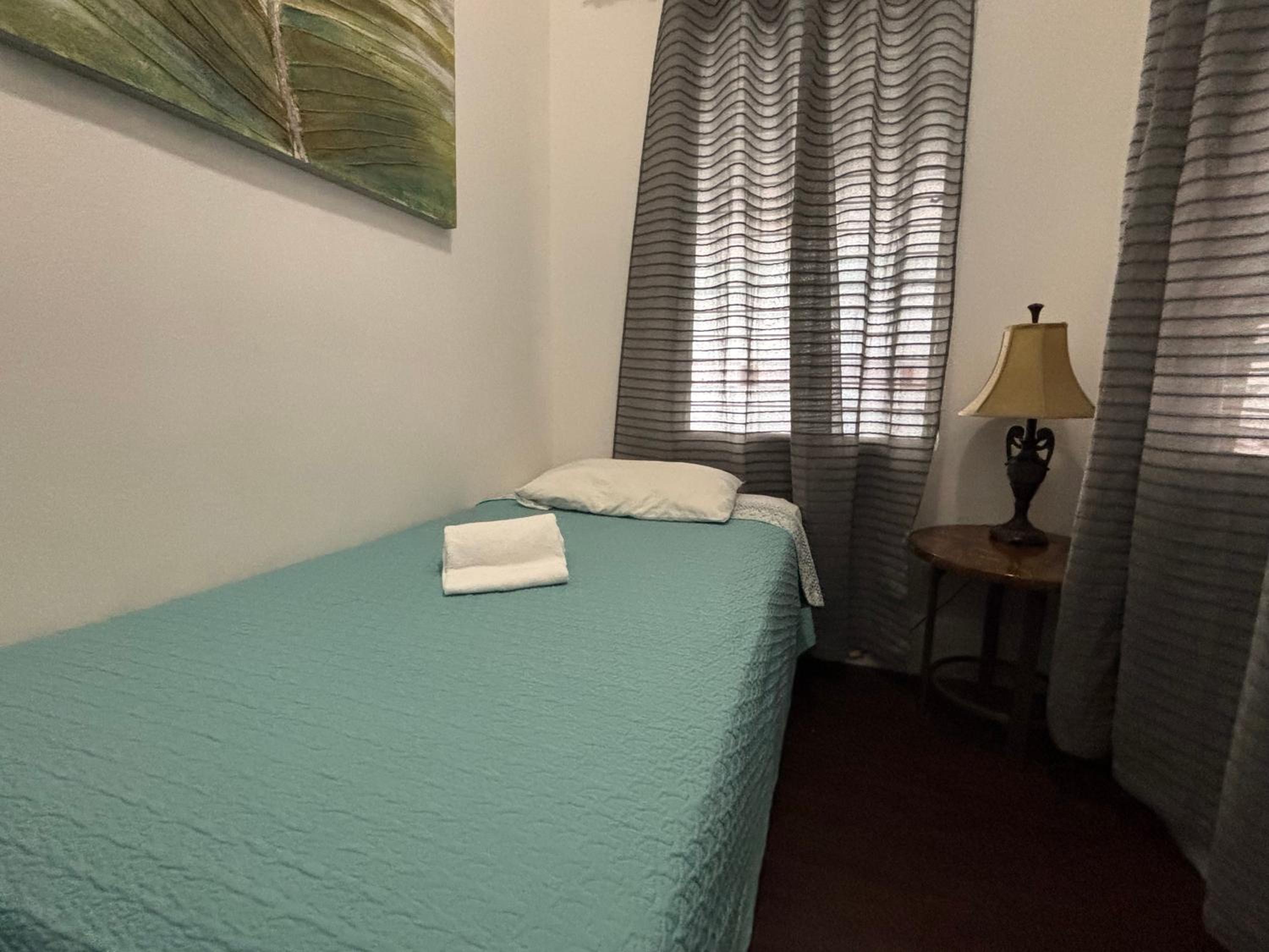 Single Room with Shared Bathroom