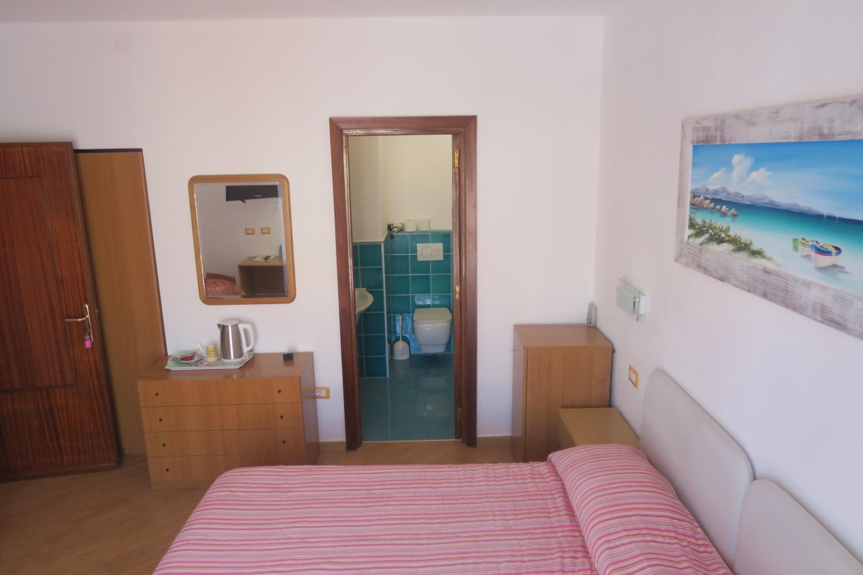 Superior Triple Room photo 2