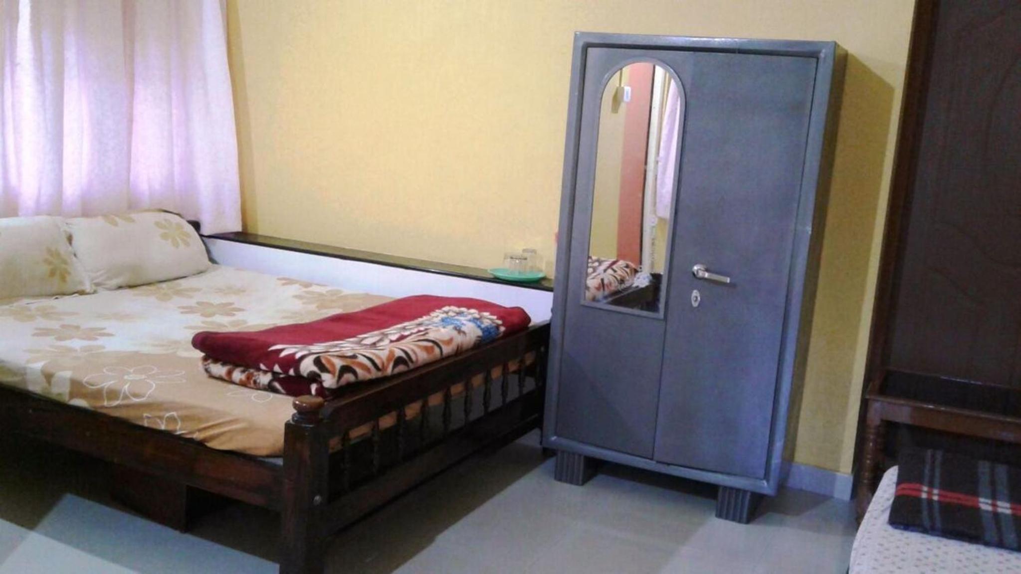 Budget Double Room - Photo 1
