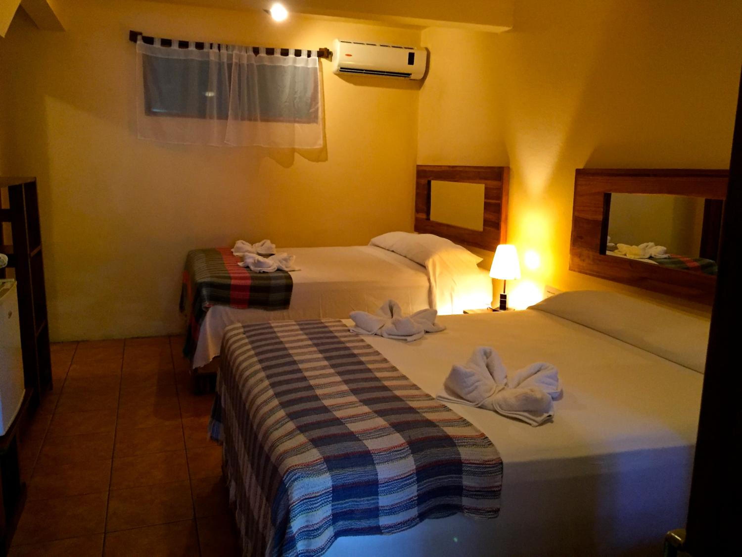 Quadruple Room with Garden View photo 1