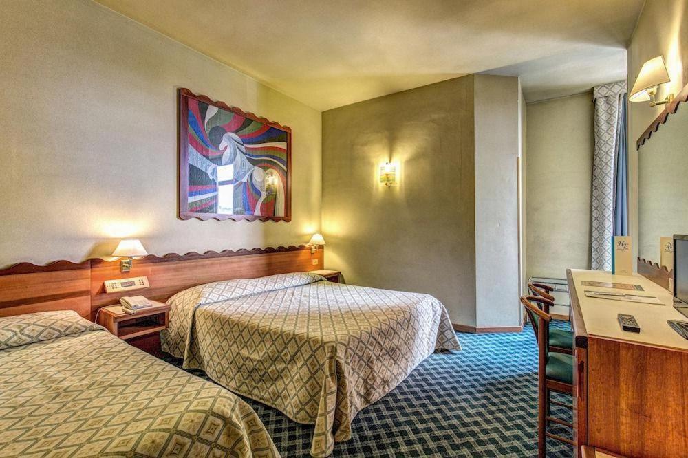 Triple Room - Photo 2