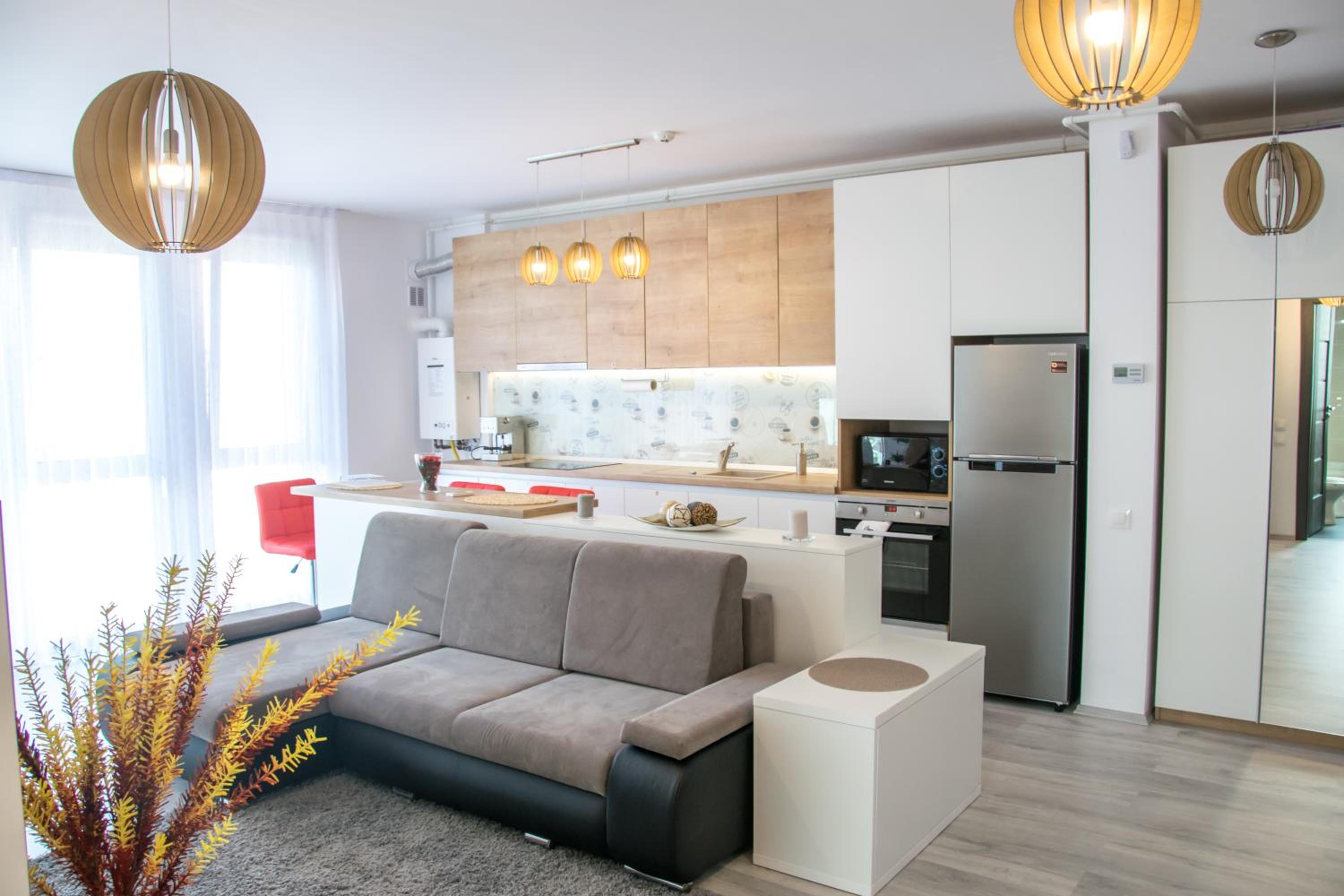 Apartment with Balcony - Photo 20