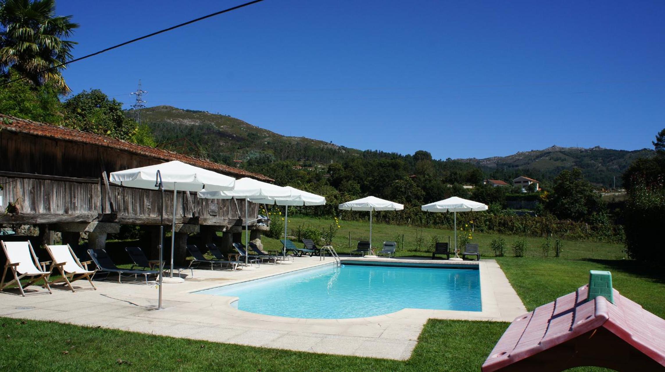 Villa with Garden View - Photo 51