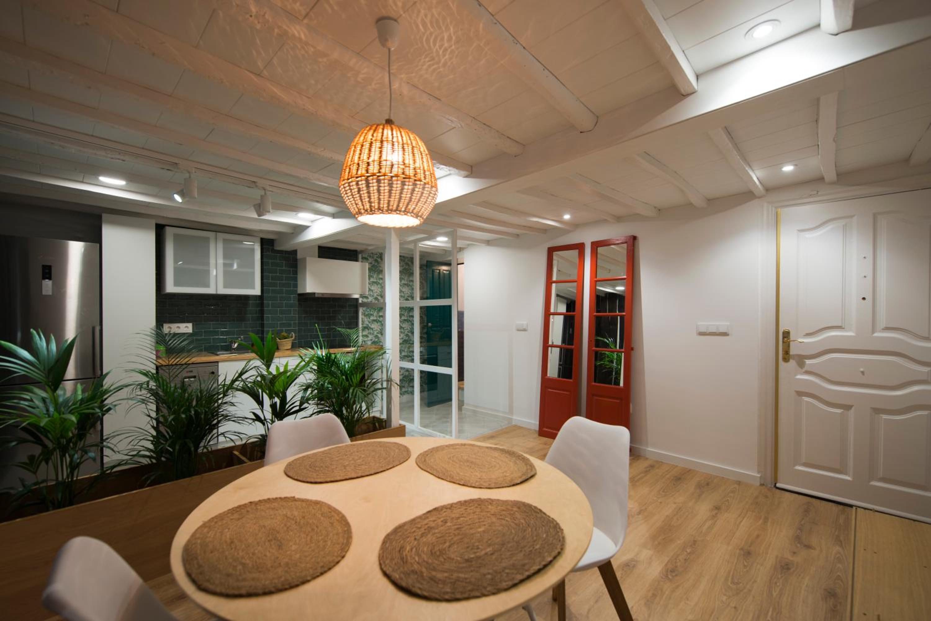 Apartment - Photo 3