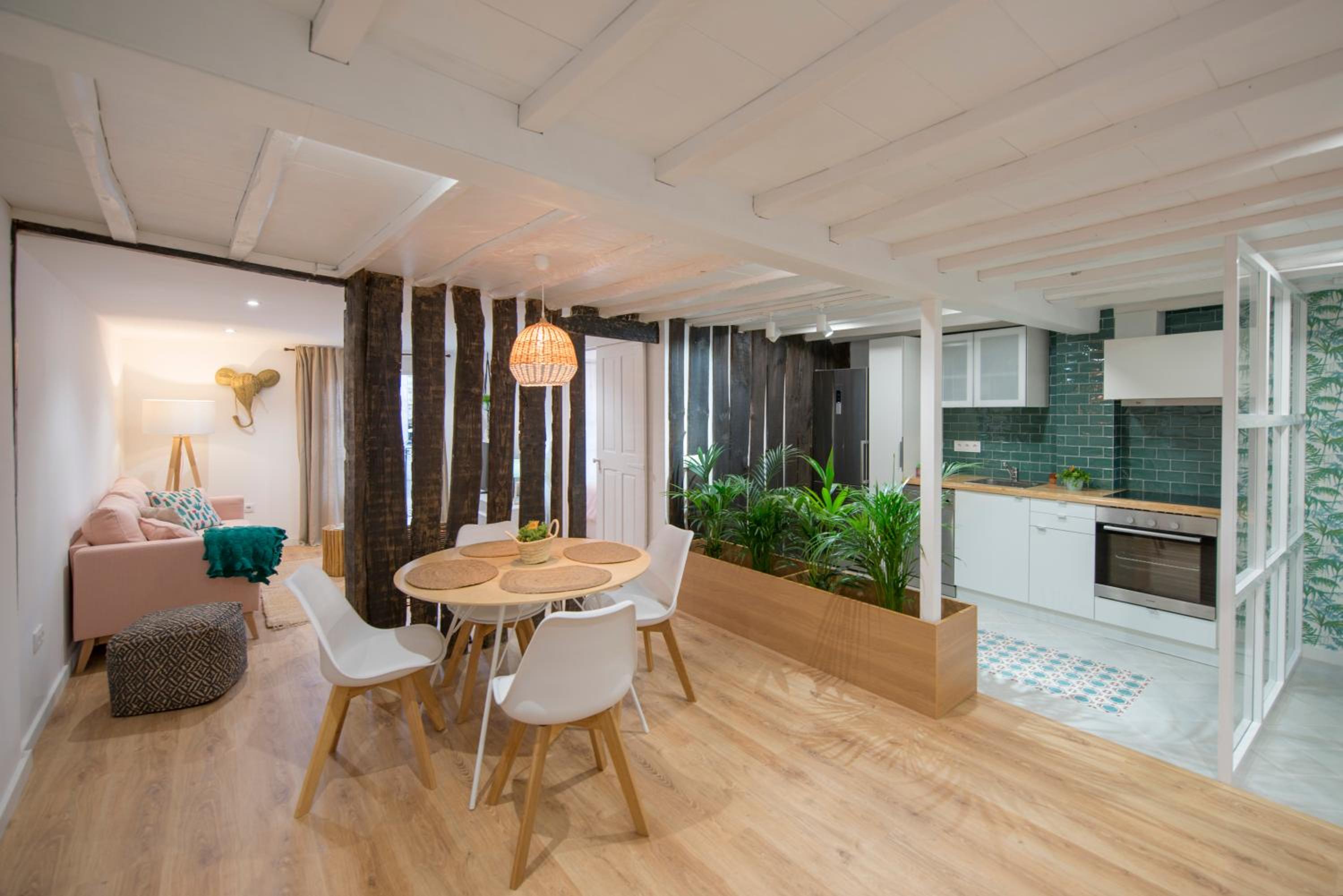 Apartment - Photo 25