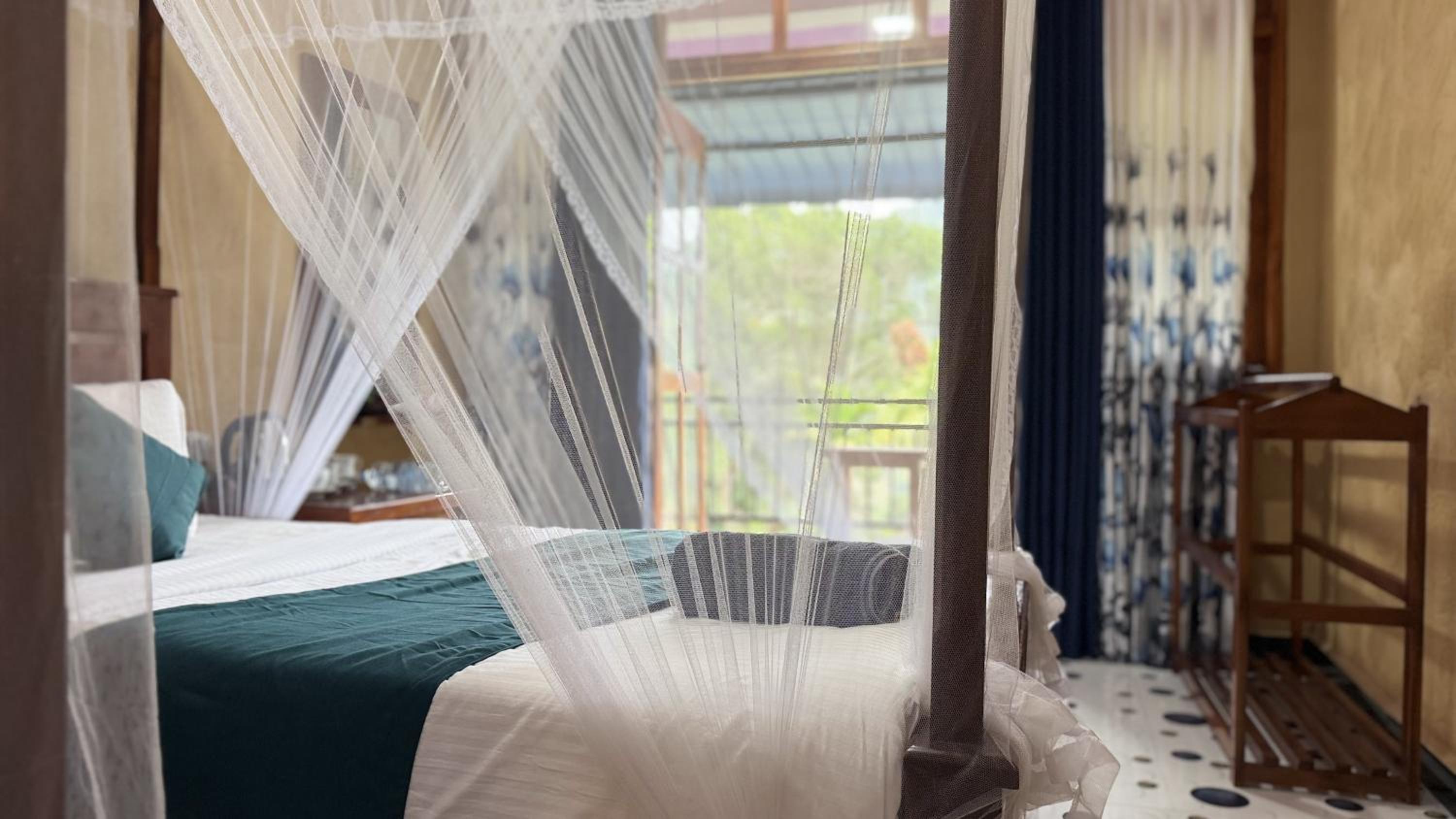 Triple Room with Mountain View