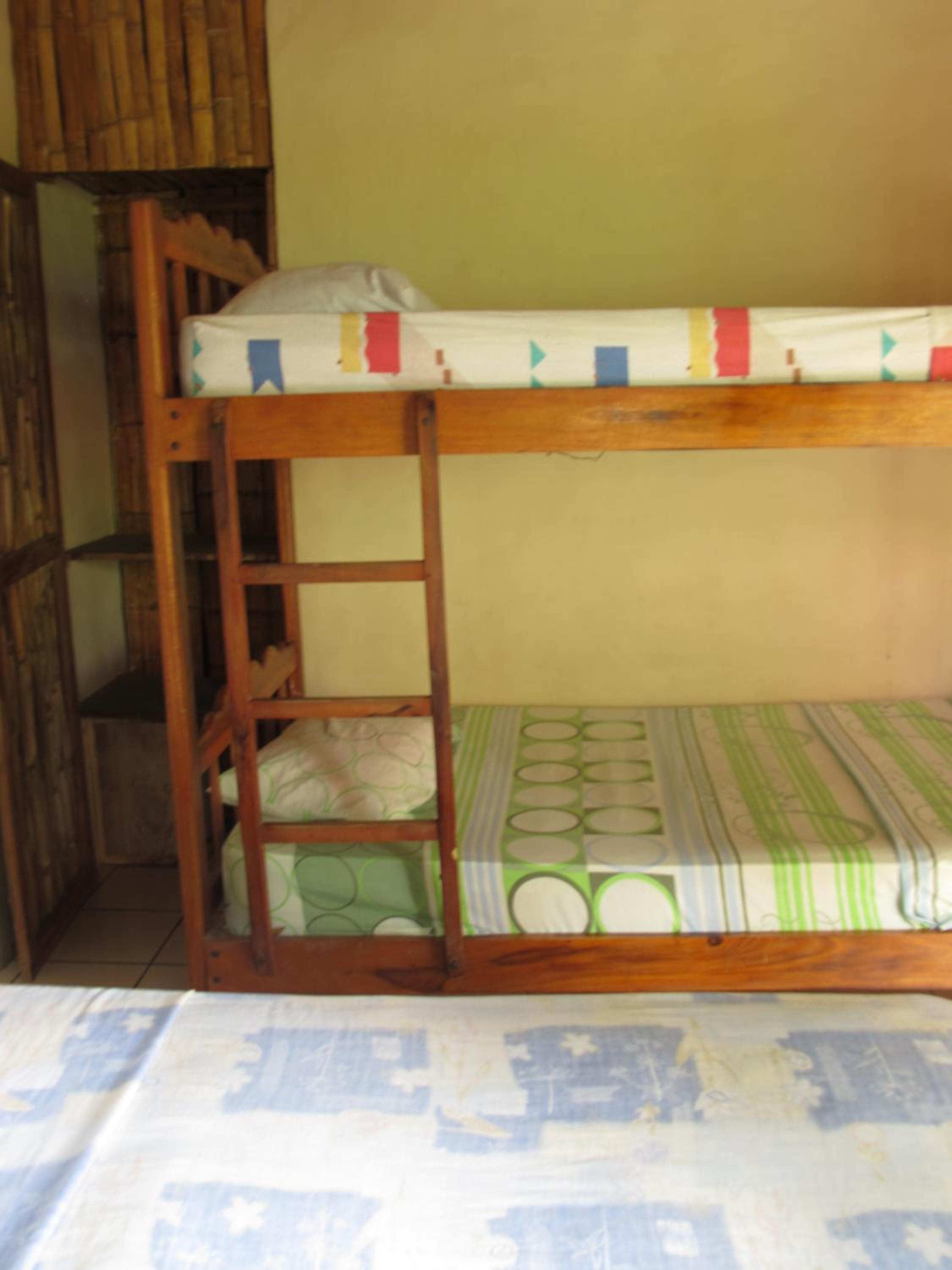 Male Dormitory Room photo 3
