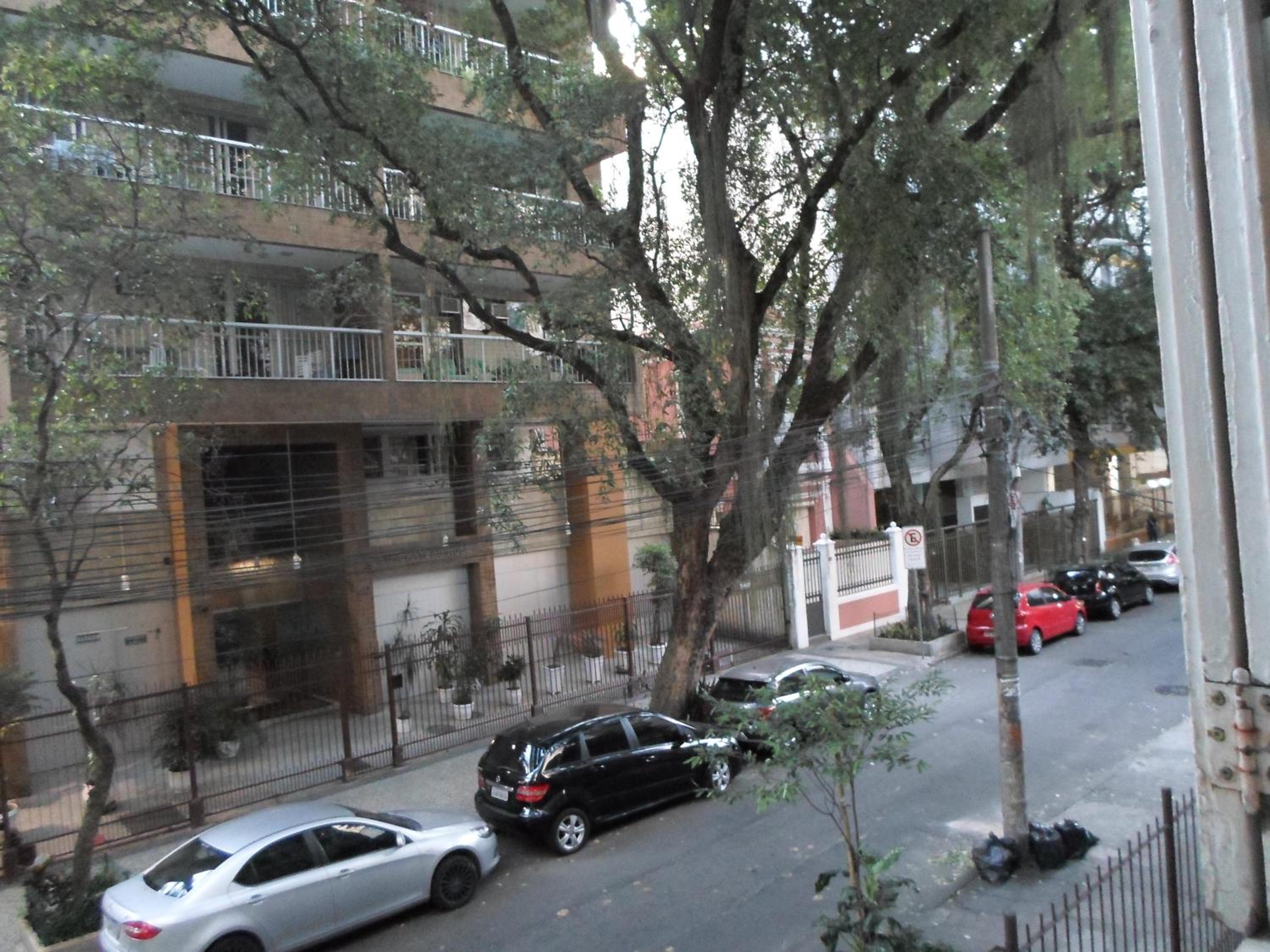 Studio Apartment - Photo 38