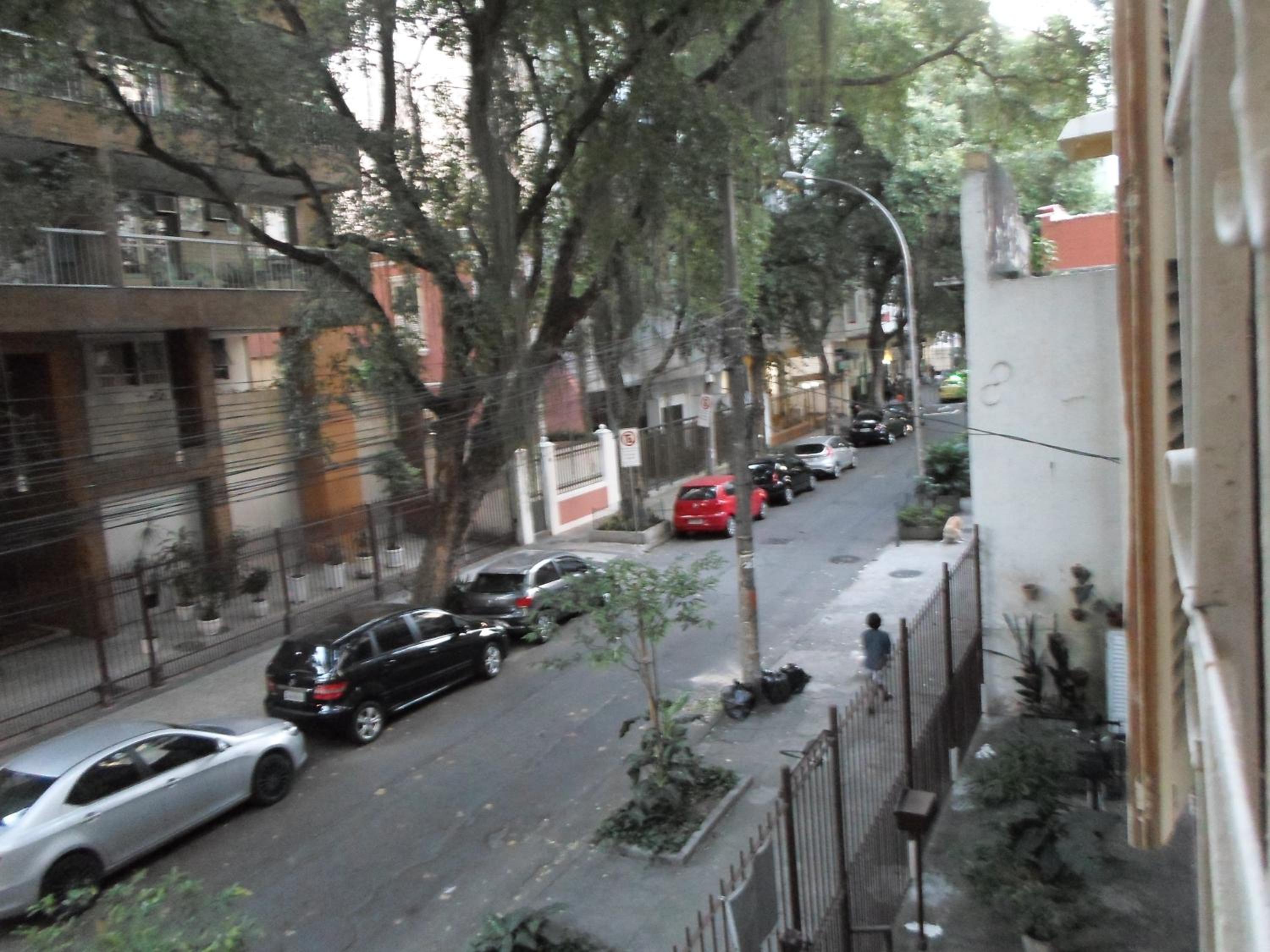 Studio Apartment - Photo 39