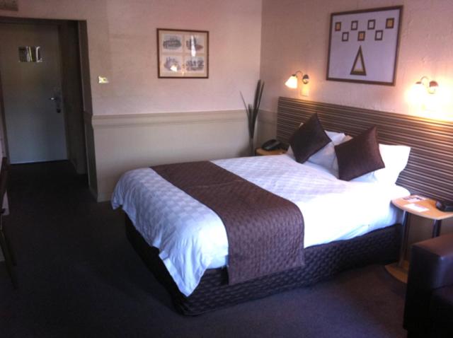 Deluxe Double Room - Photo 8