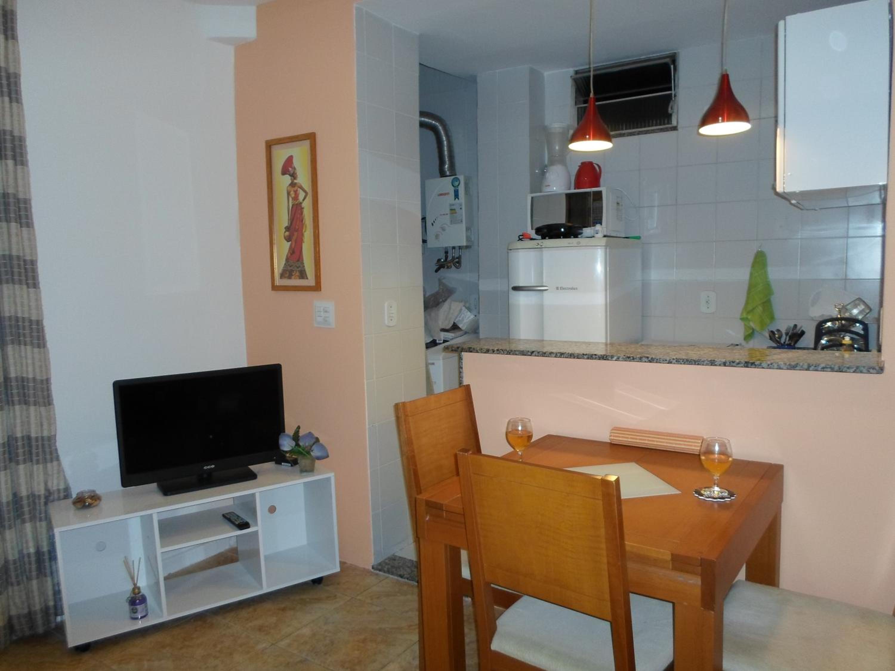 Studio Apartment - Photo 4