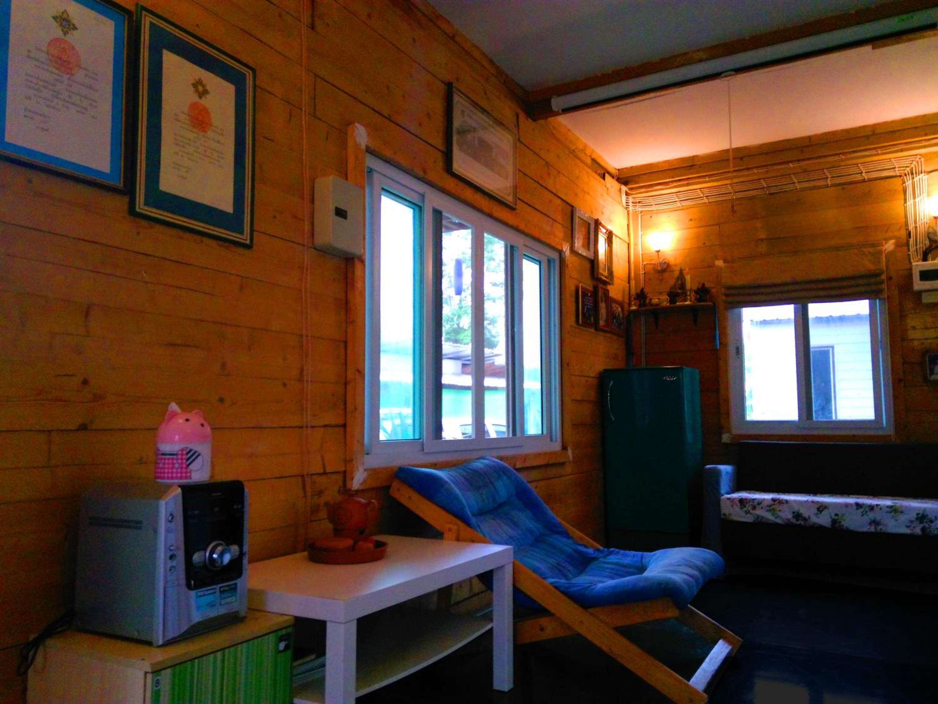 Mixed Dormitory Room photo 3