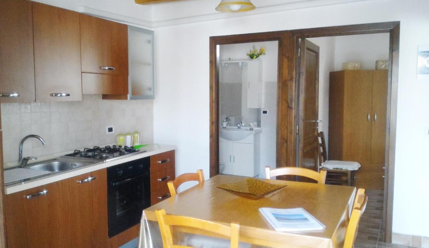 Two-Bedroom Apartment - Photo 9
