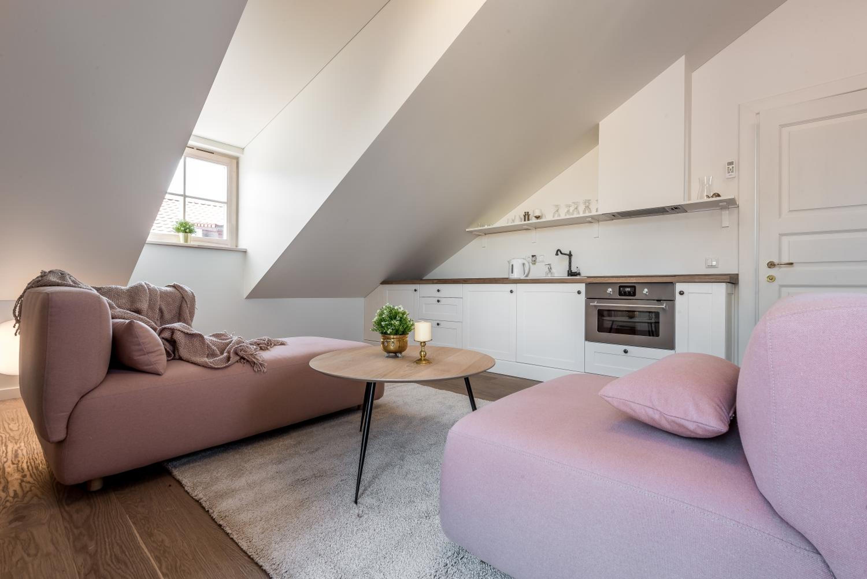 Penthouse Apartment - Photo 9