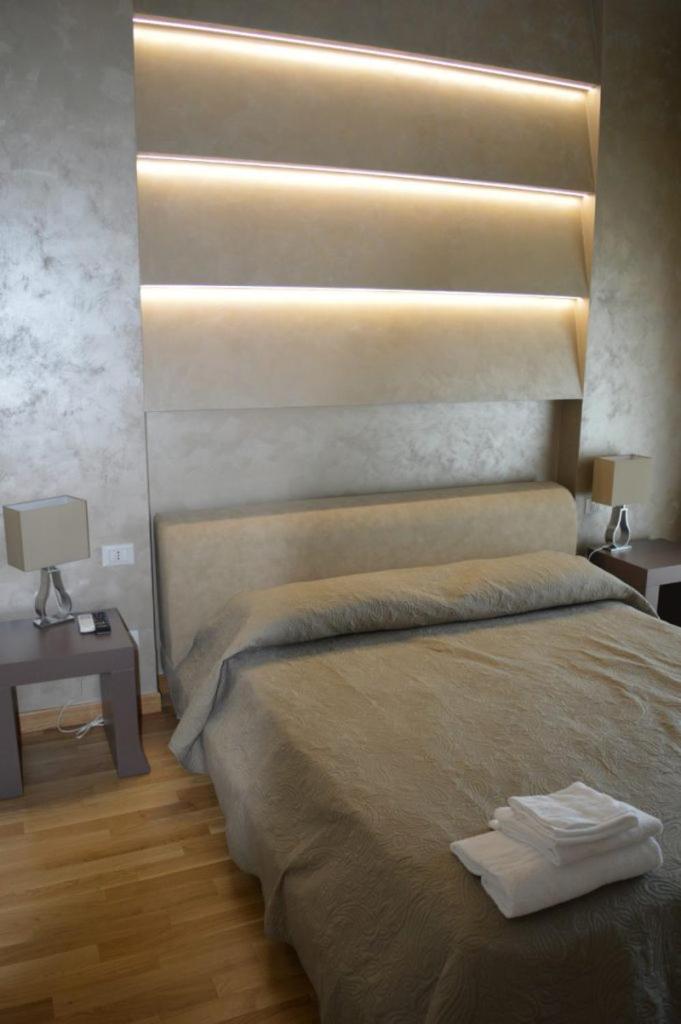 Double Room with Private Bathroom - Photo 1
