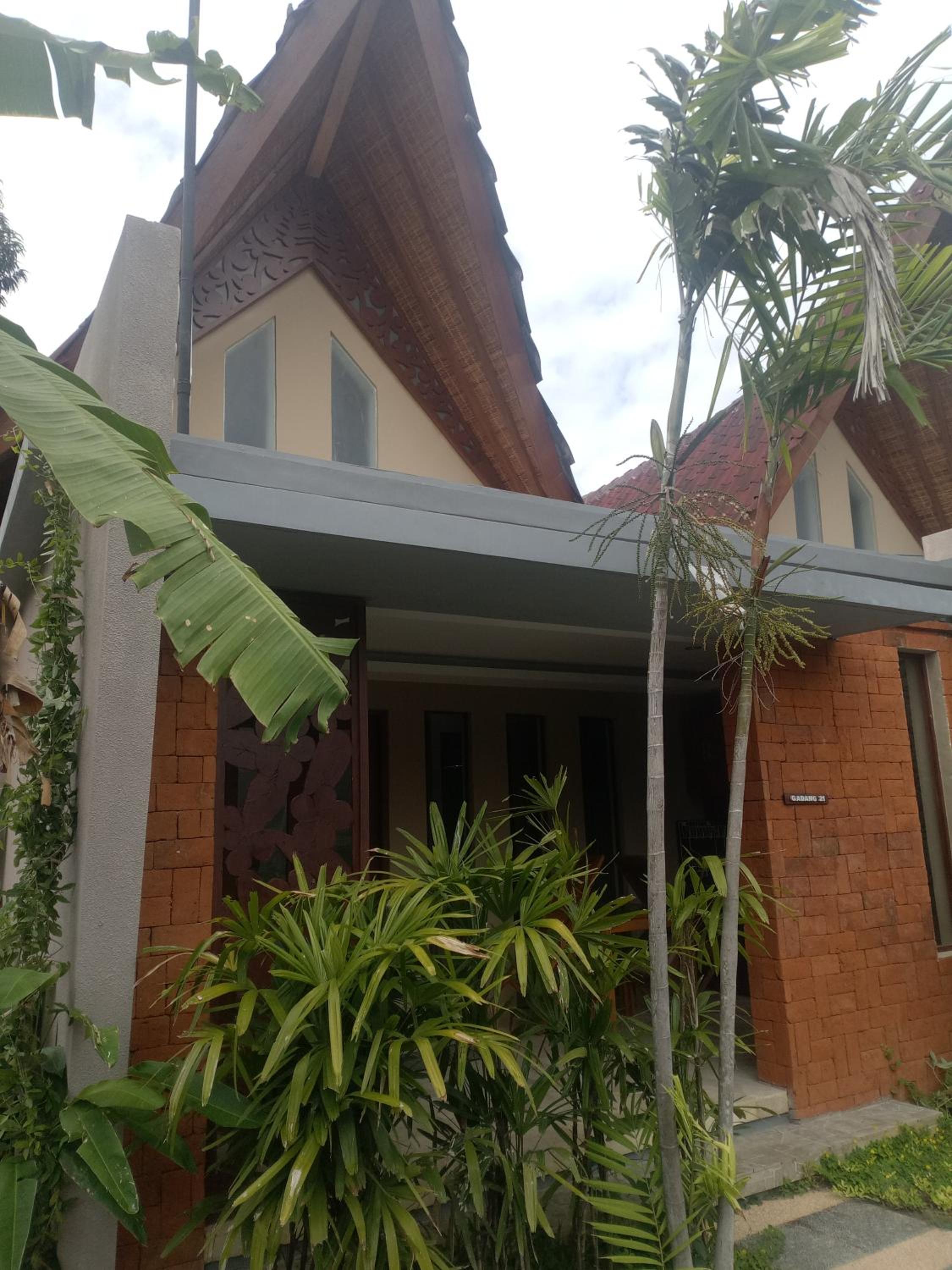 Sumatra Suite with Garden View - Photo 13