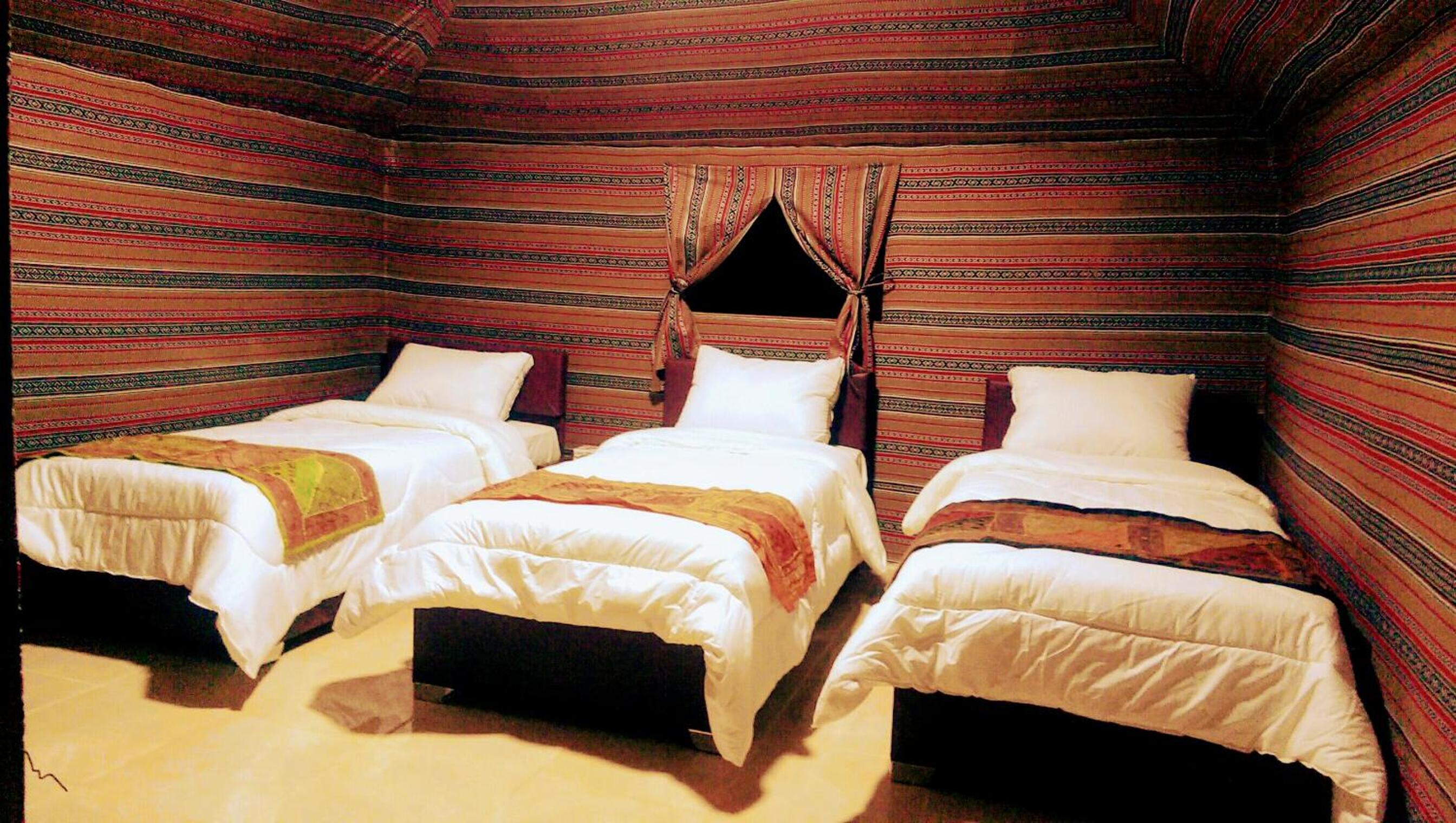 Triple Tent - Photo 4