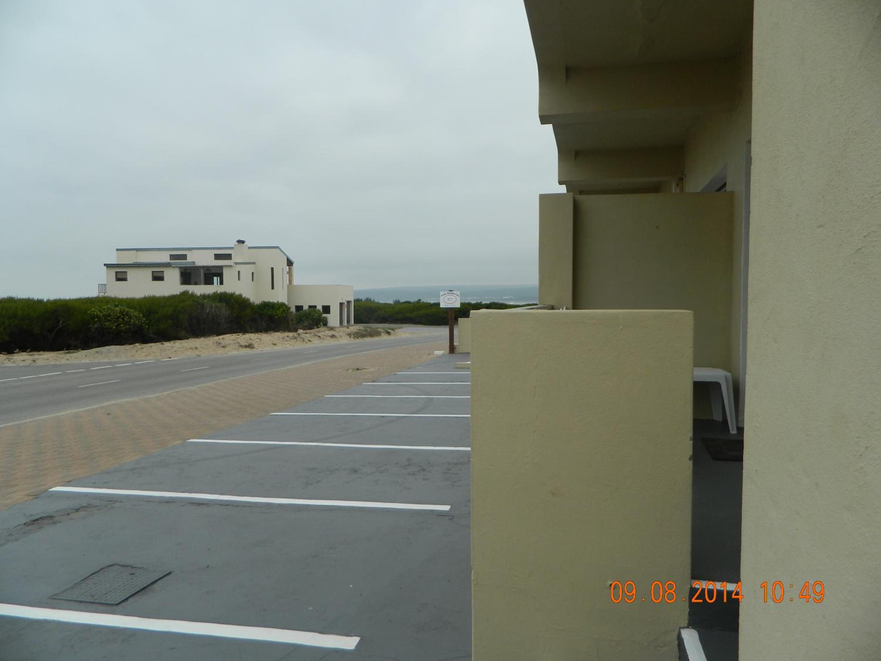 Apartment - Ground Floor photo 3
