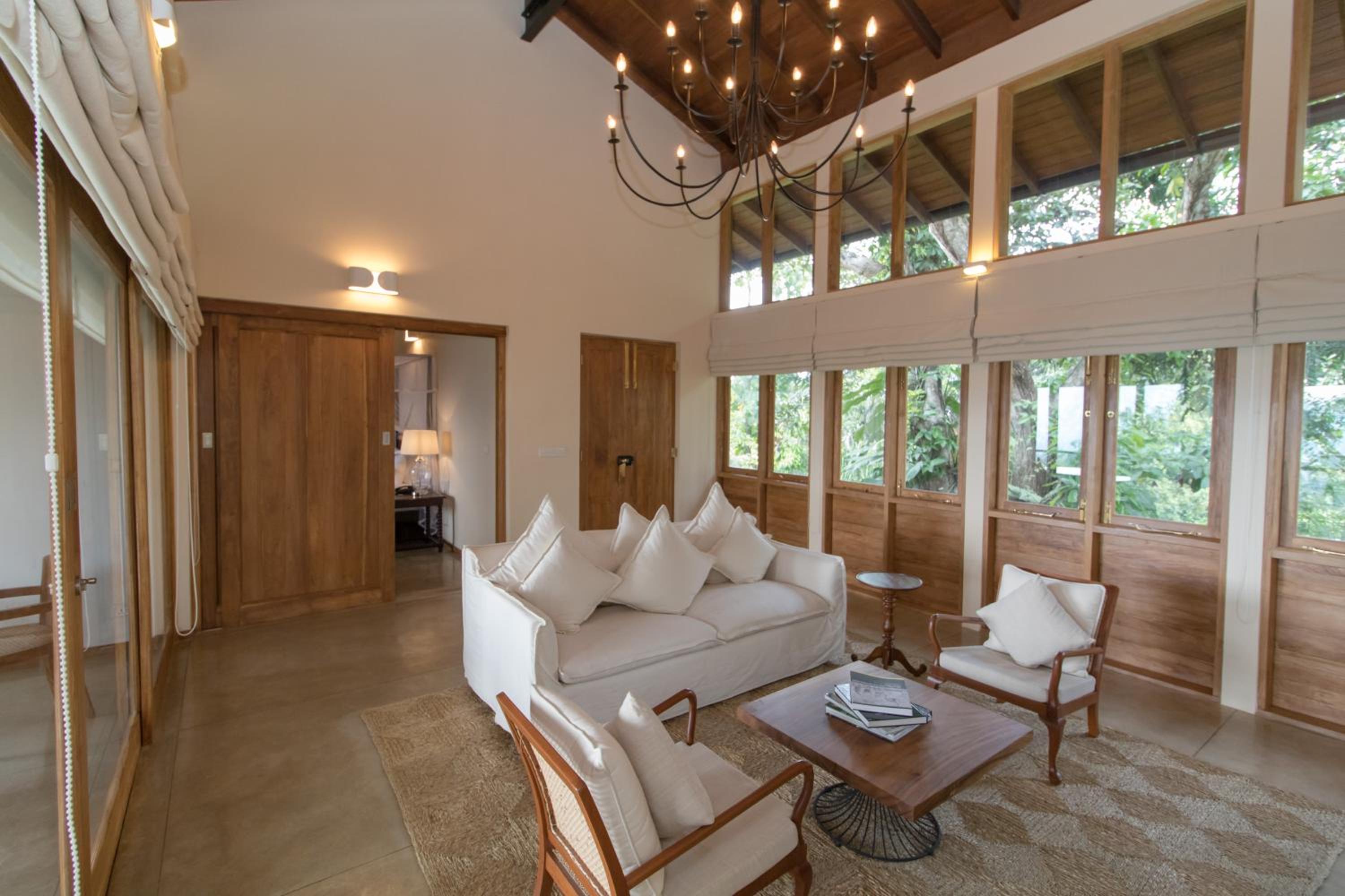 Queen Suite - Photo 3