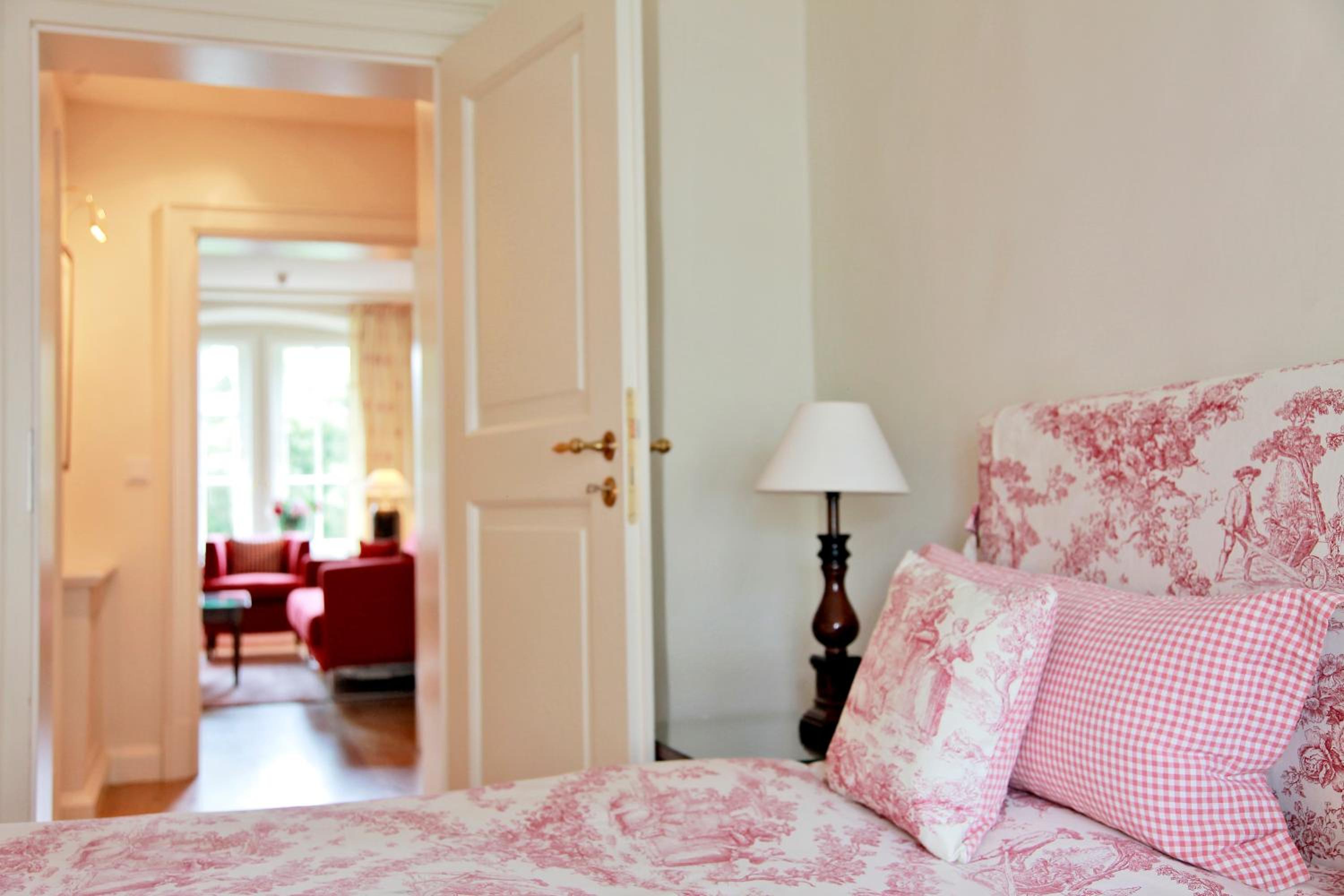 Suite - Photo 4