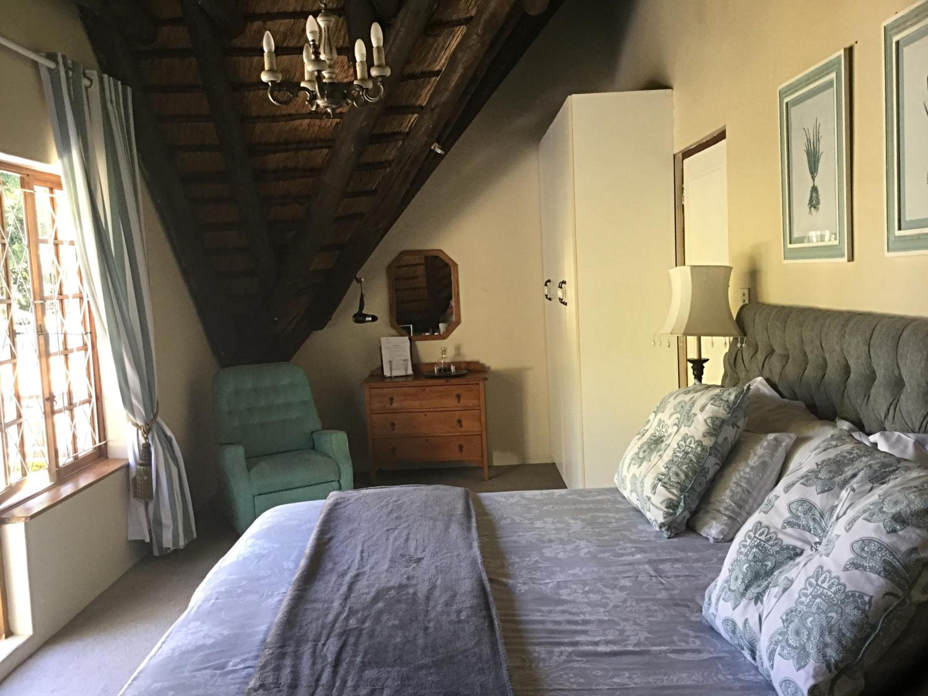 Double Room with Balcony photo 3