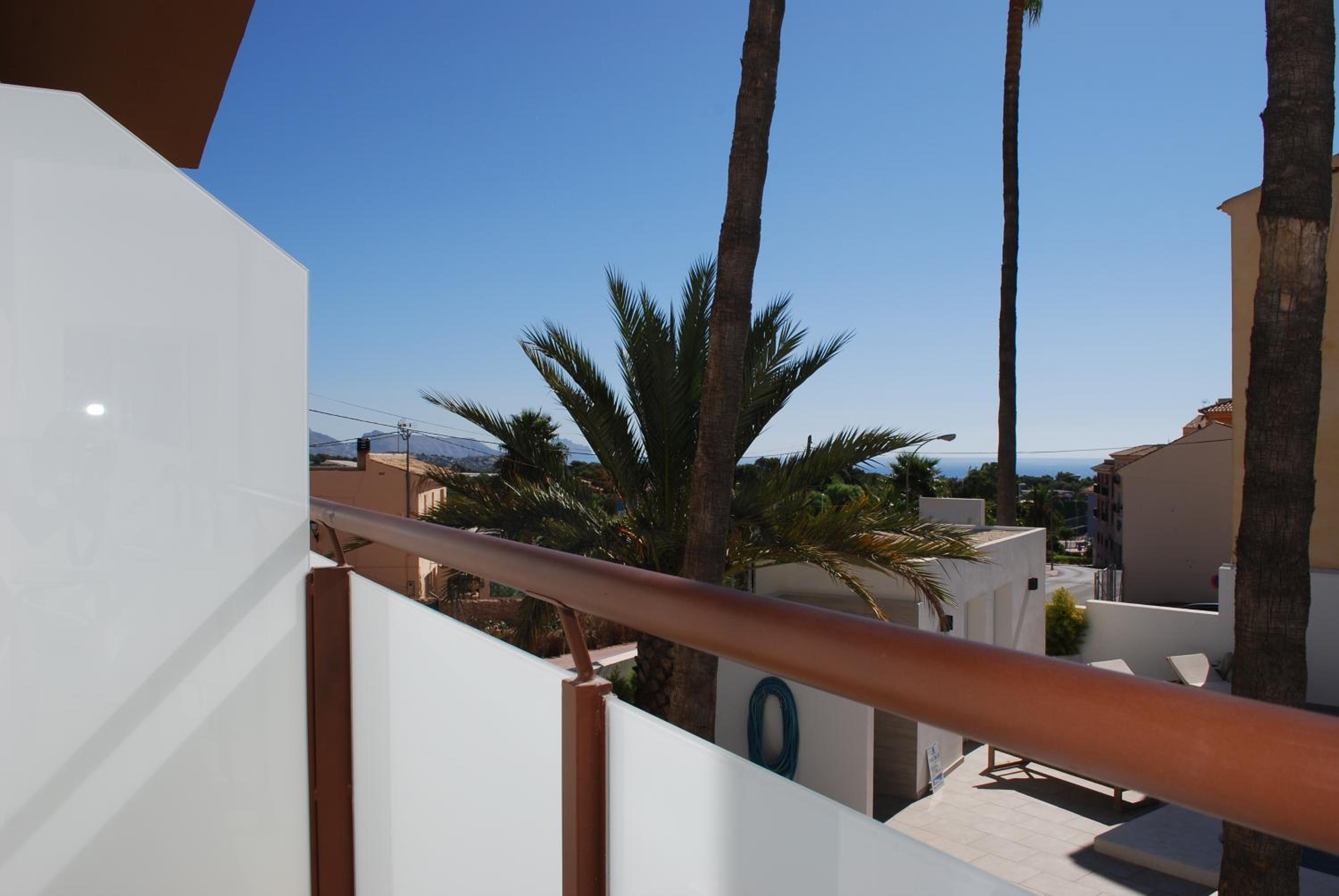 Double or Twin Room with Pool View photo 2