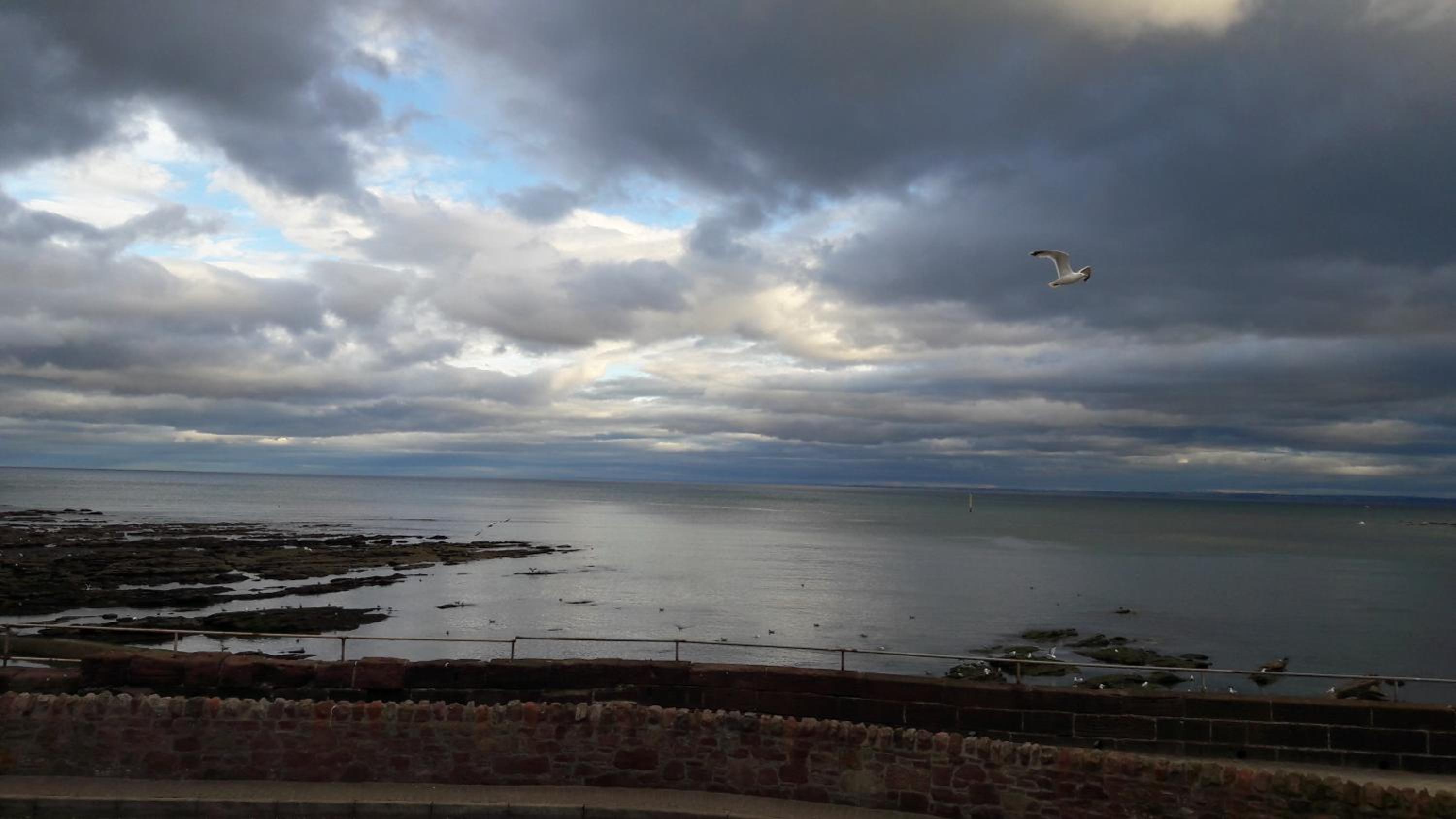 Deluxe Double Room with Sea View - Photo 3