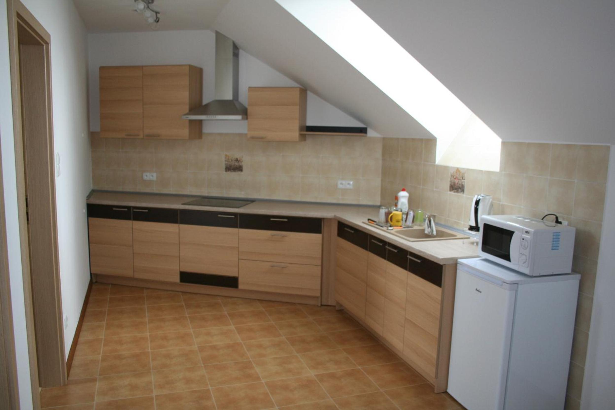 Two-Bedroom Suite - Photo 11