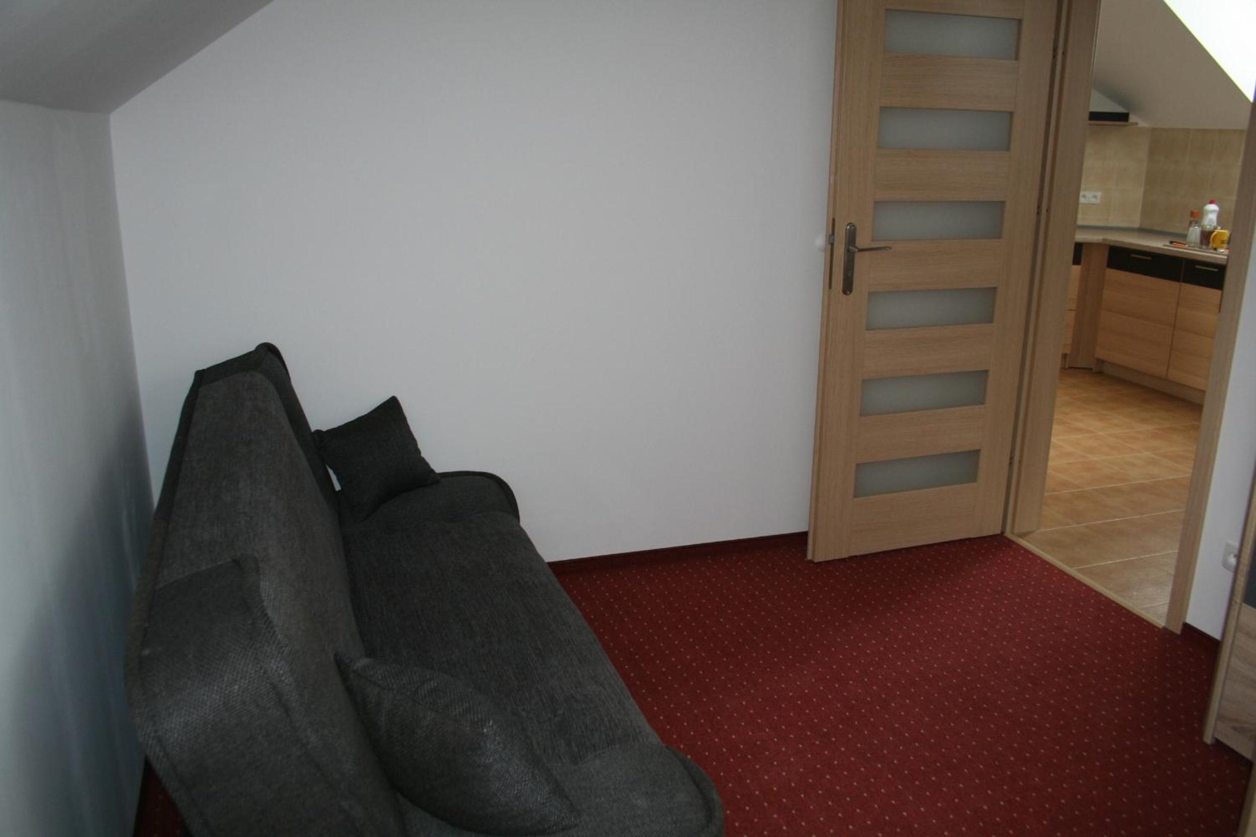 Two-Bedroom Suite - Photo 3
