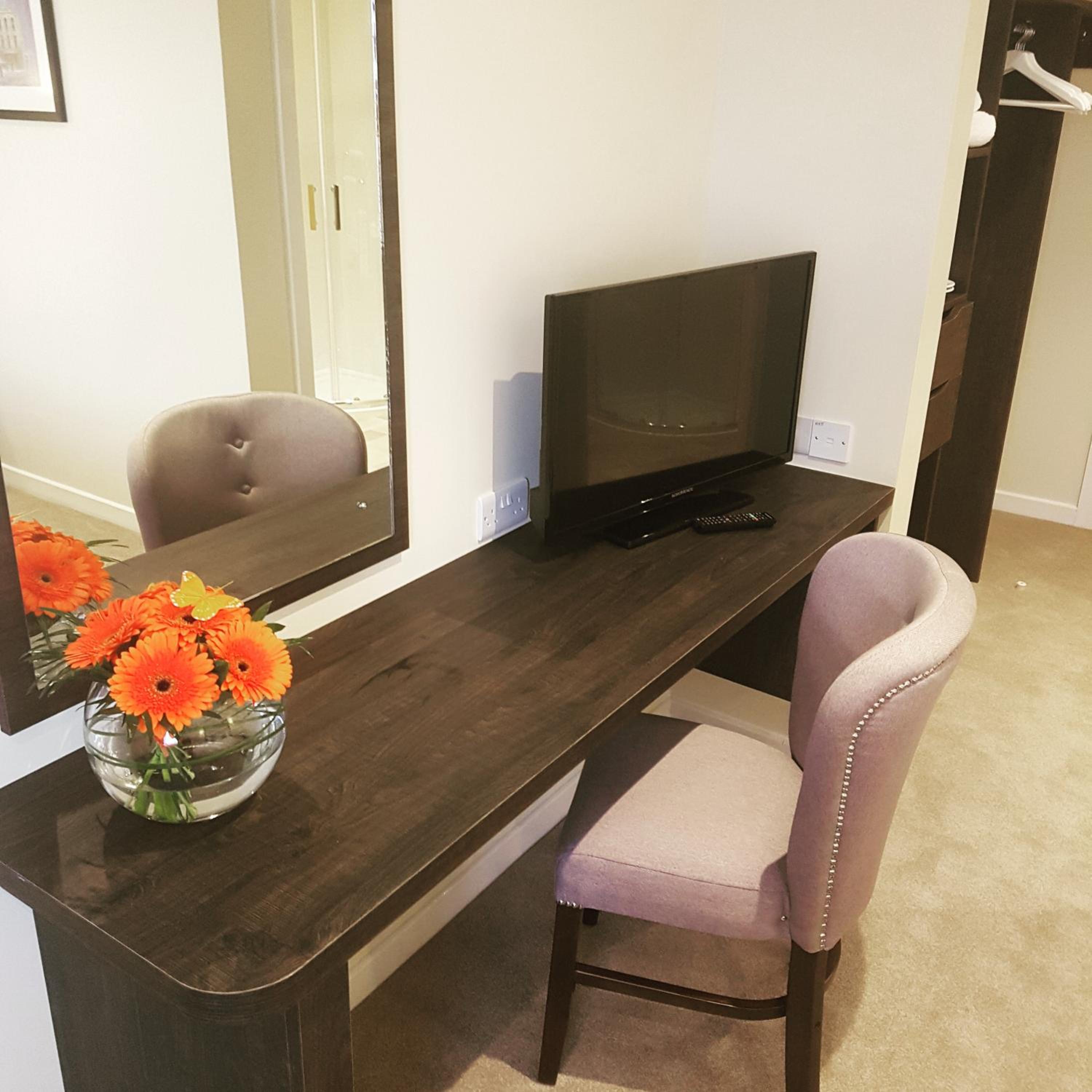 Single Room photo 3