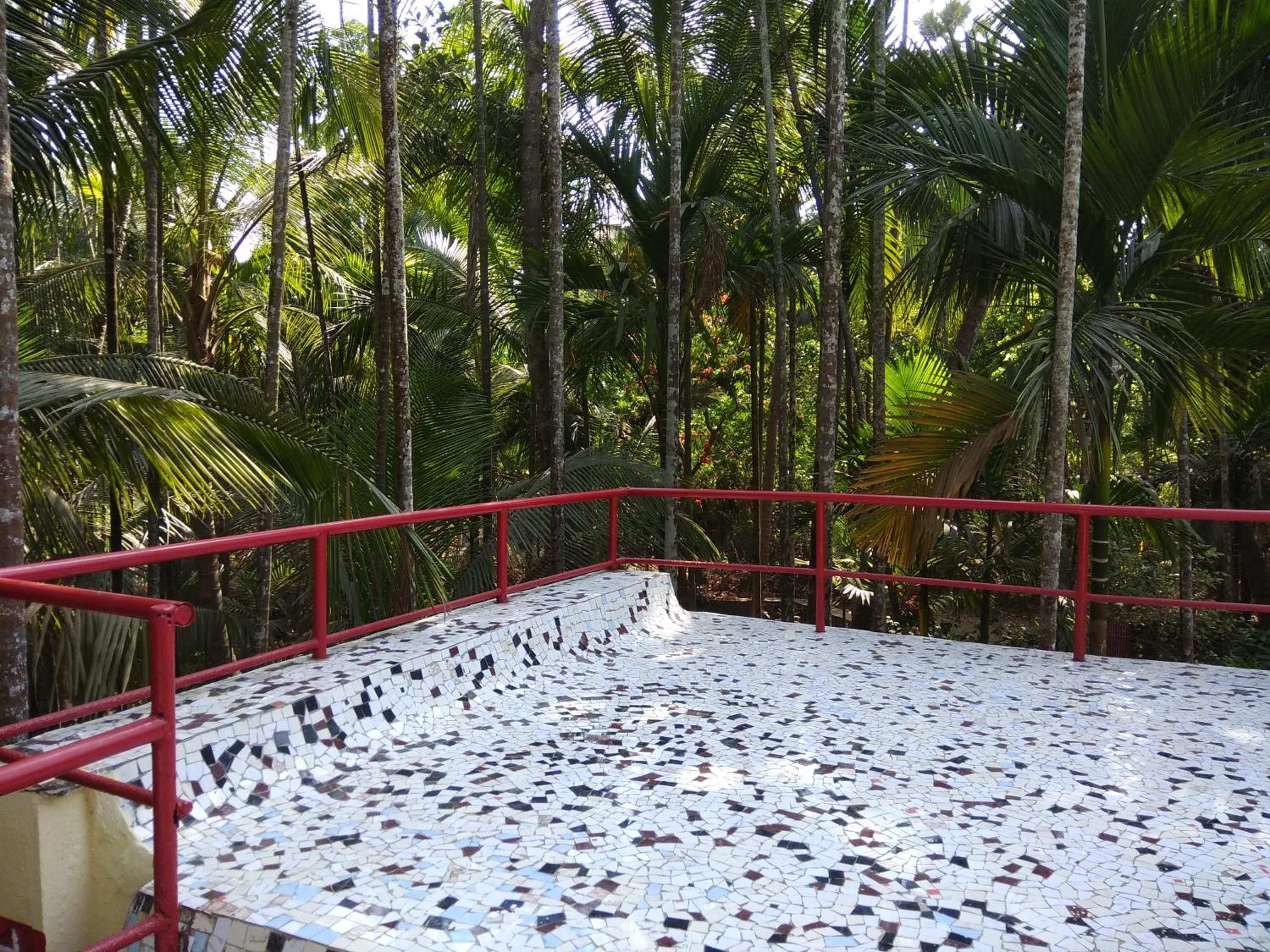 Bungalow with Patio photo 2