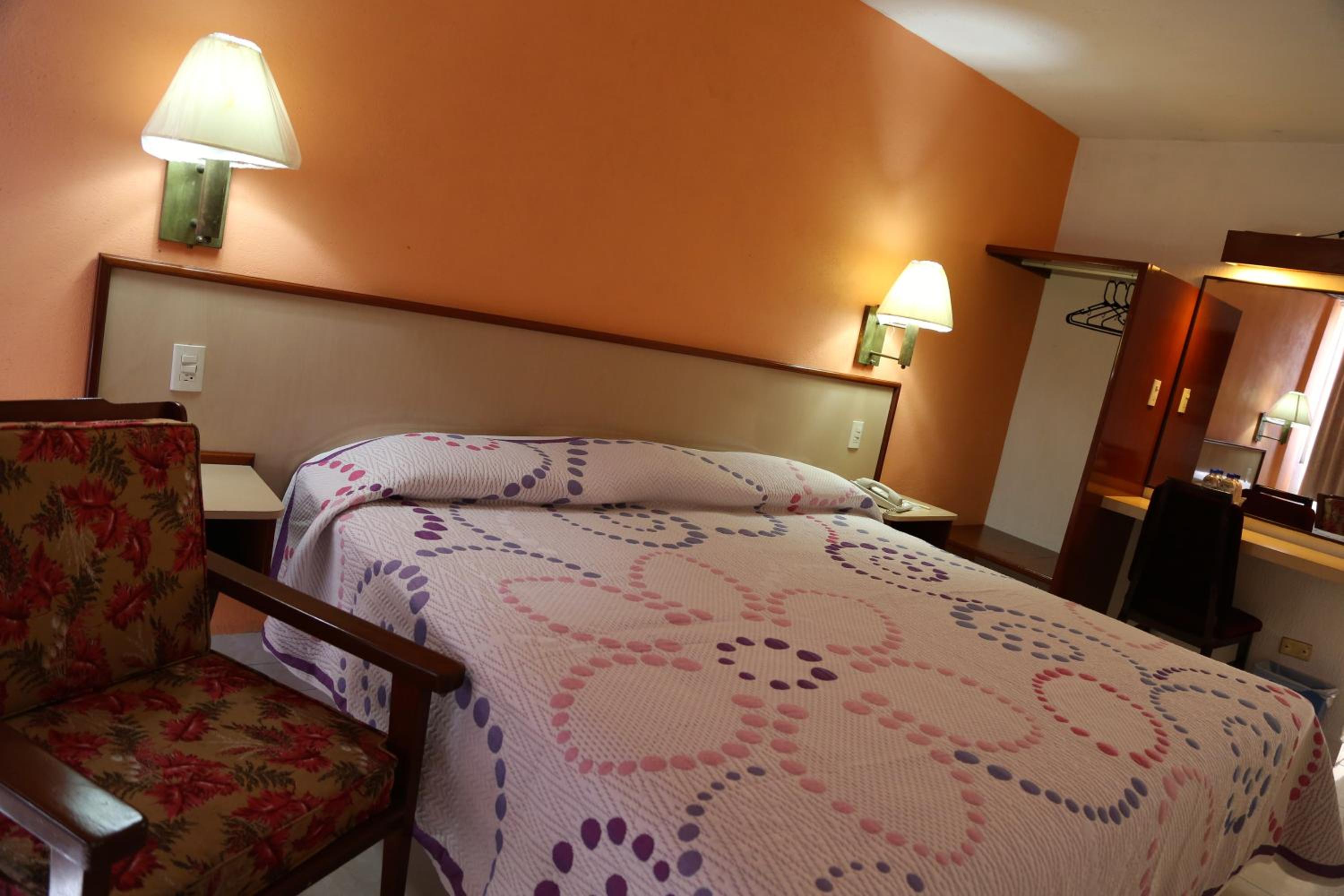 Standard Room with One Double Bed photo 2