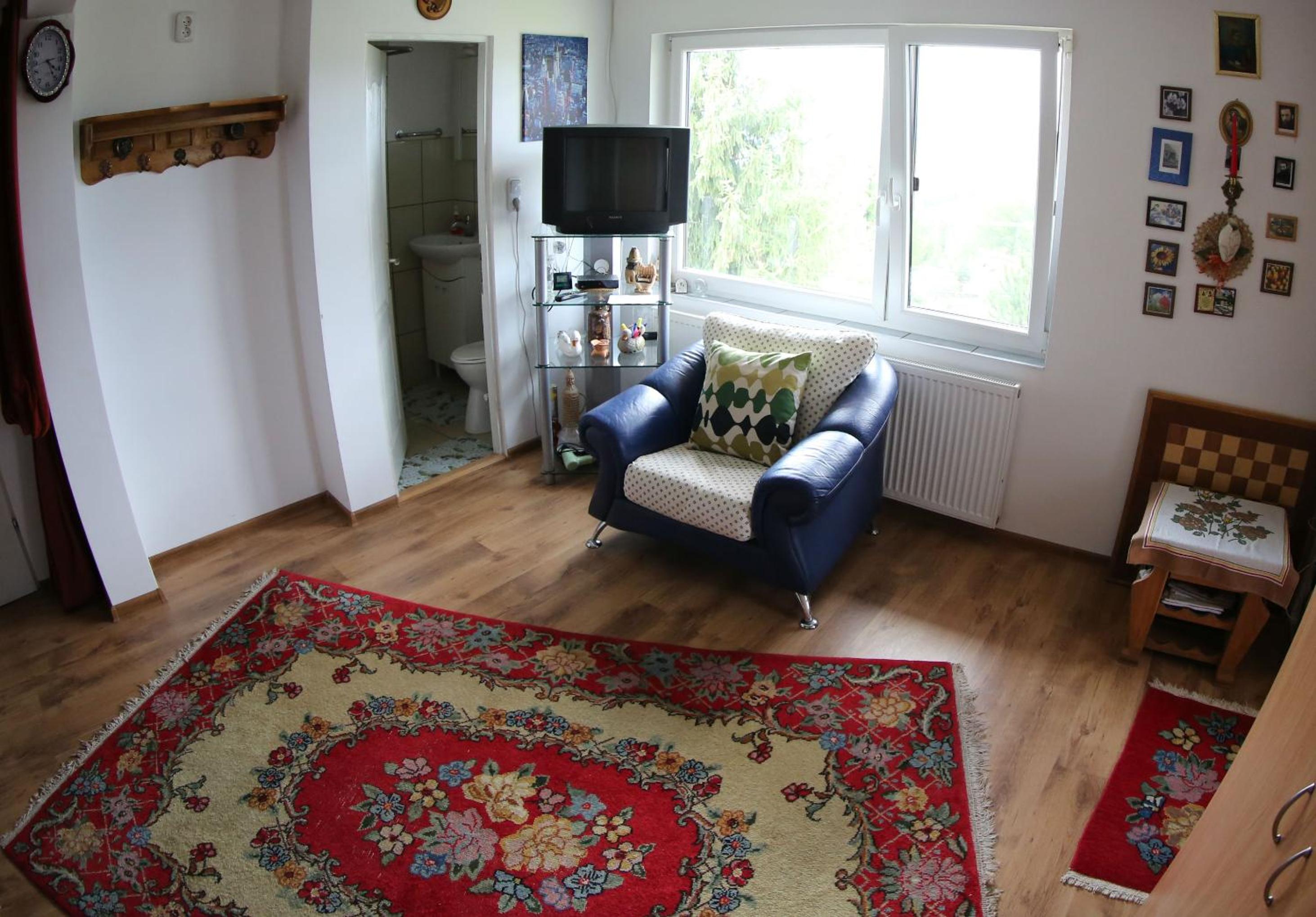 Budget Double or Twin Room photo 1
