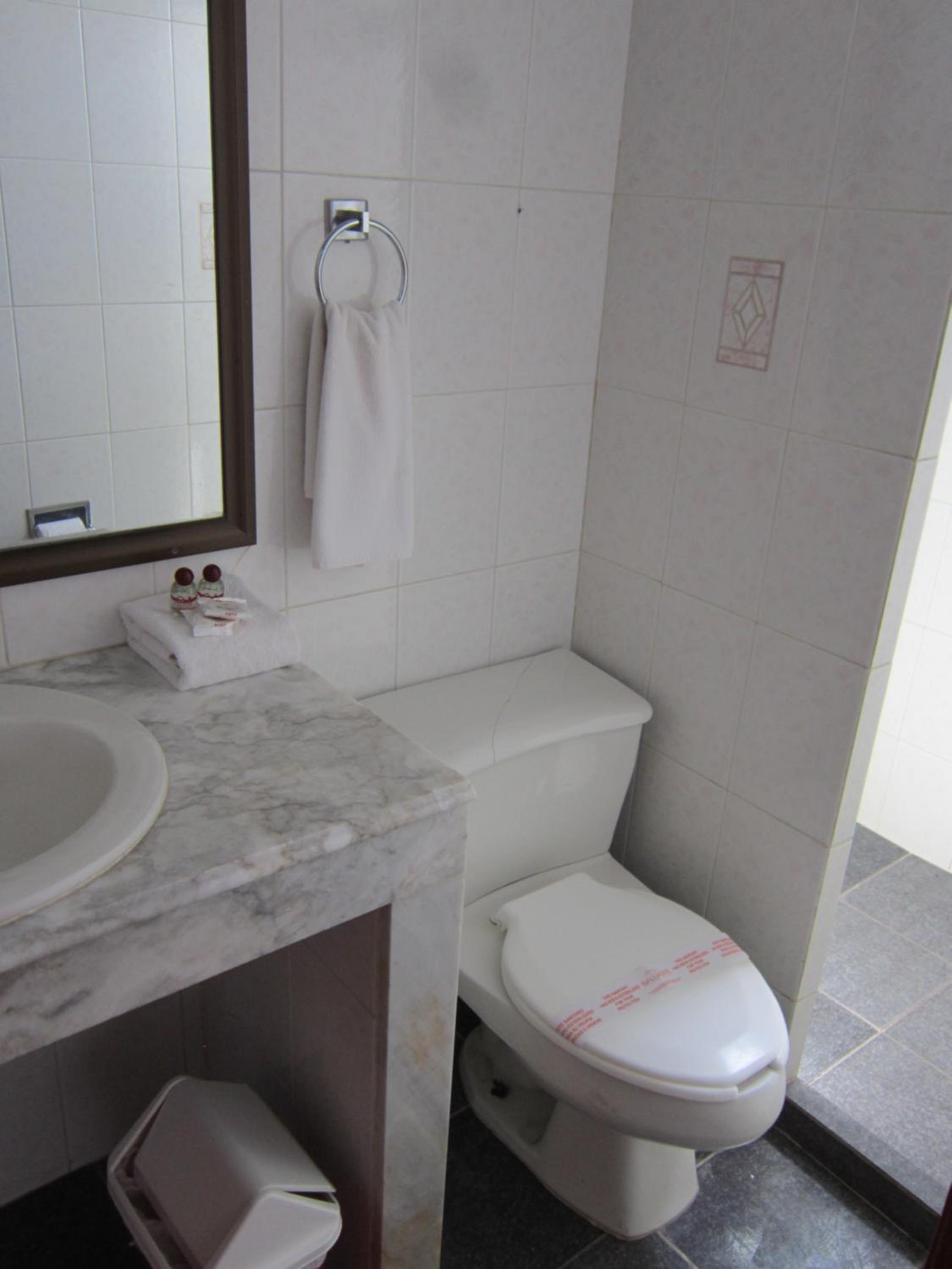 Standard King Room photo 2