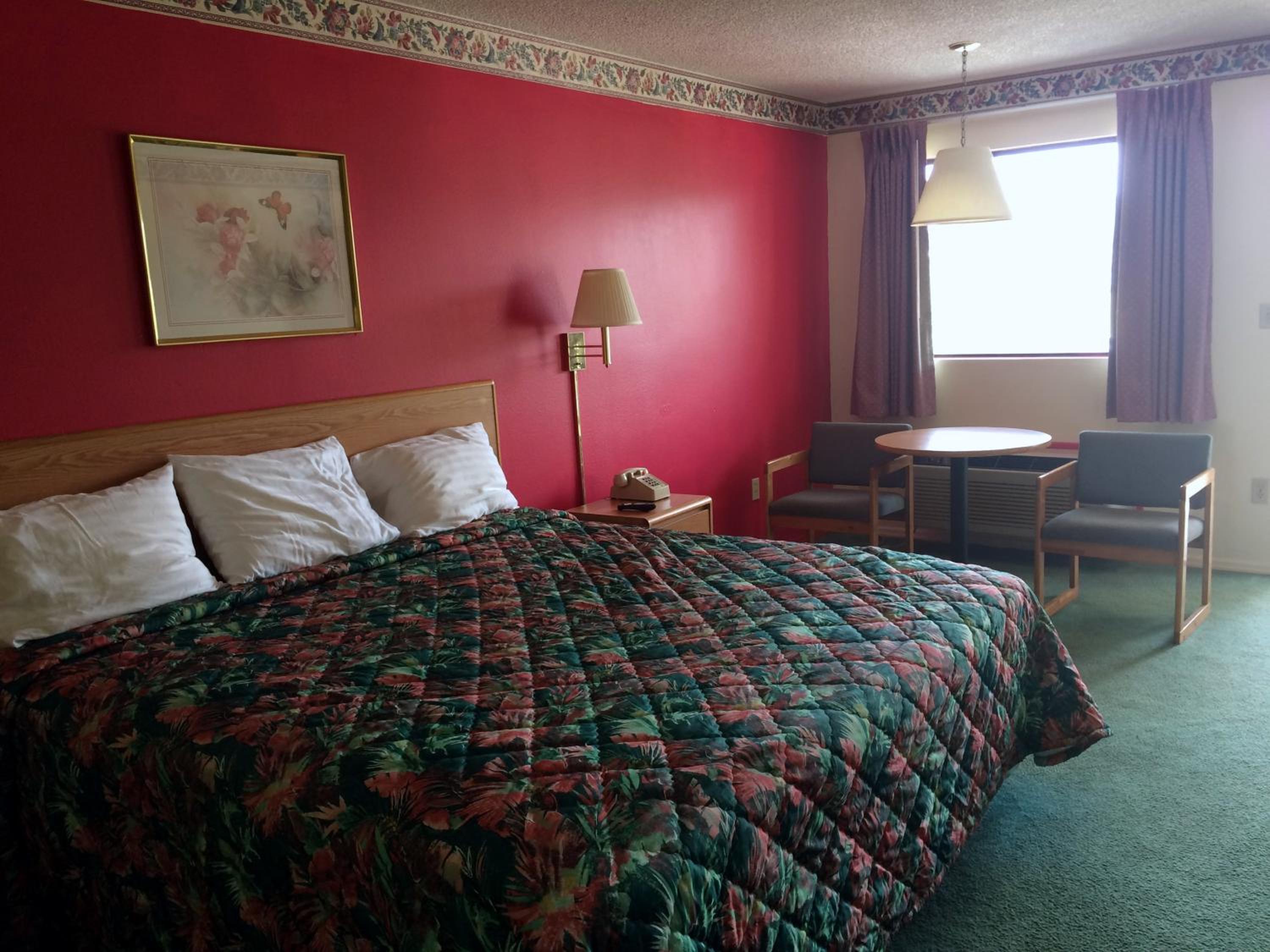 King Room - Disability Access photo 2