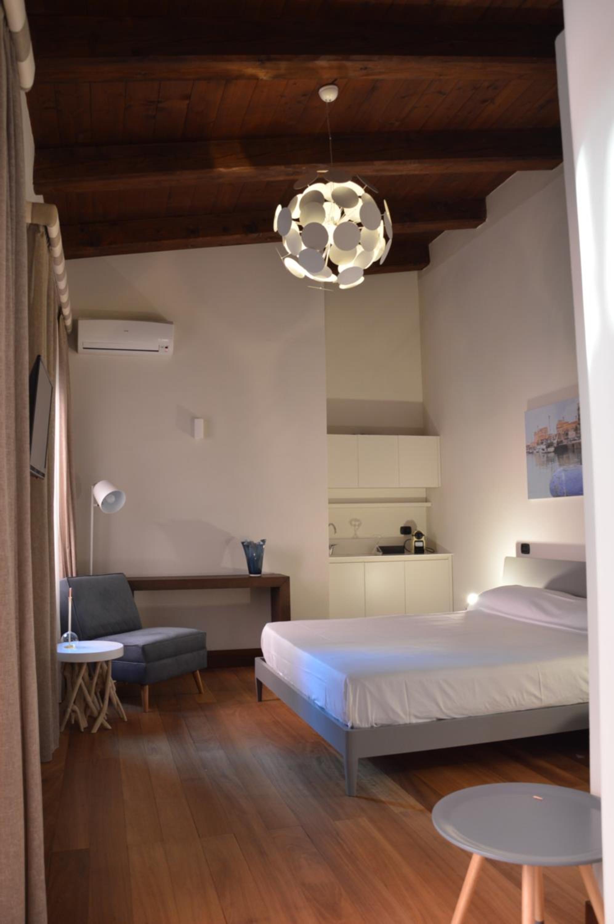 Quarto Duplo