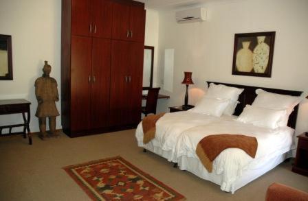 Superior Twin Room - Photo 4