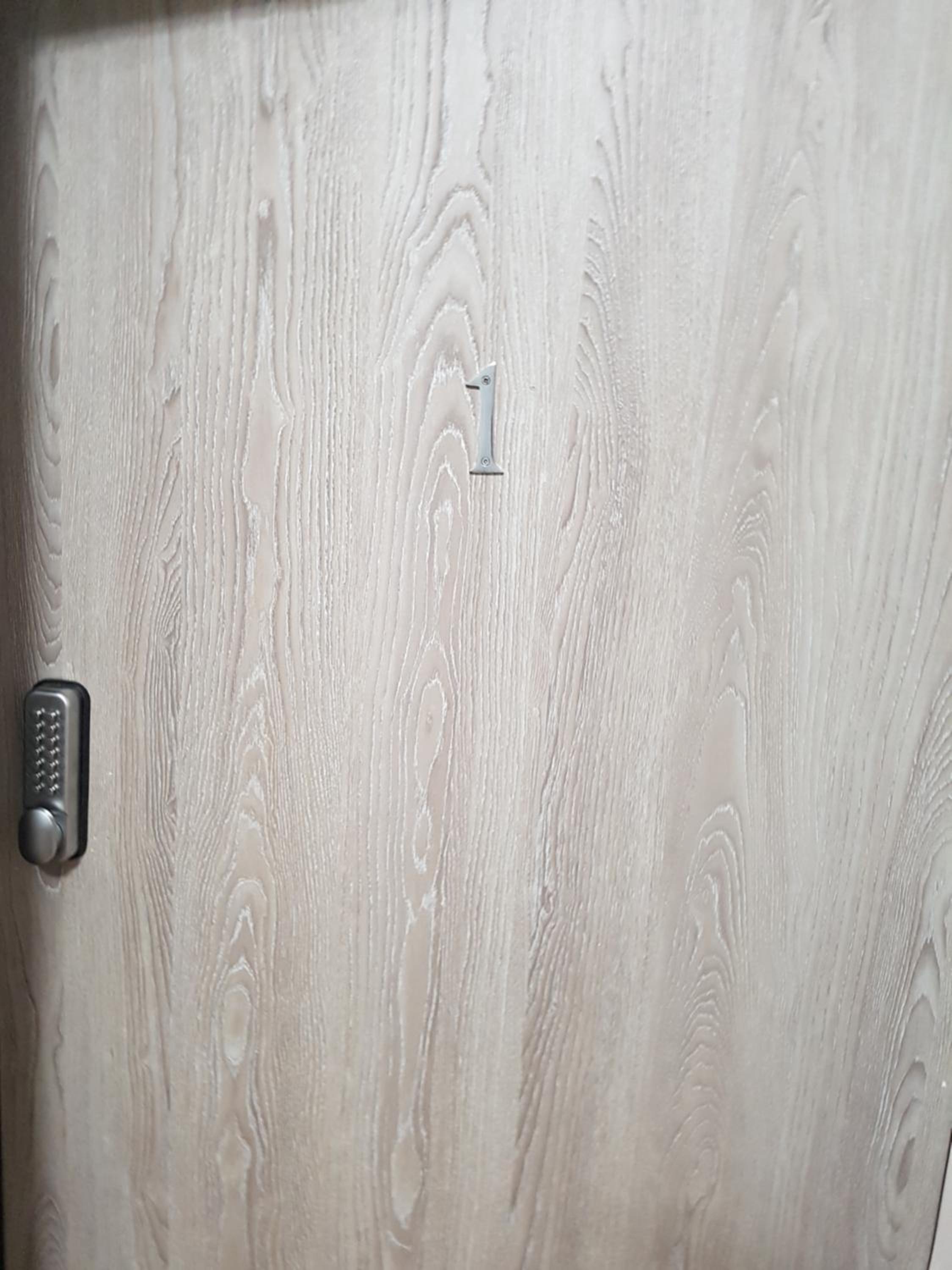 Double Room - Photo 5