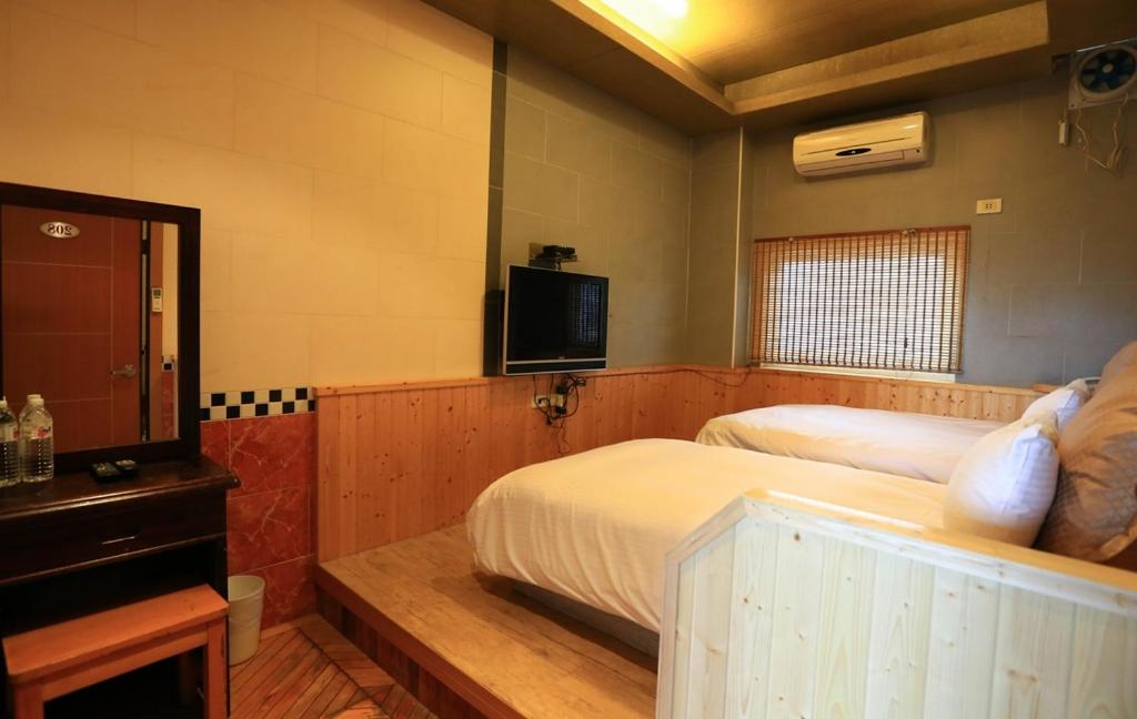 Small Double Room photo 3
