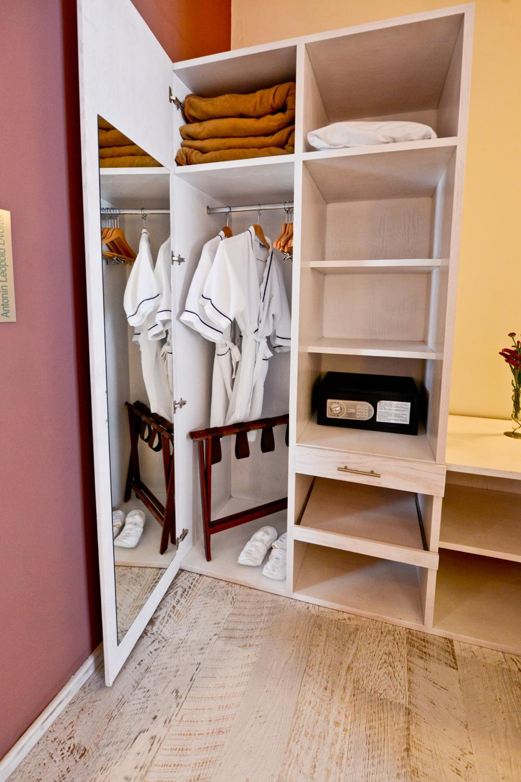 Suite photo 3