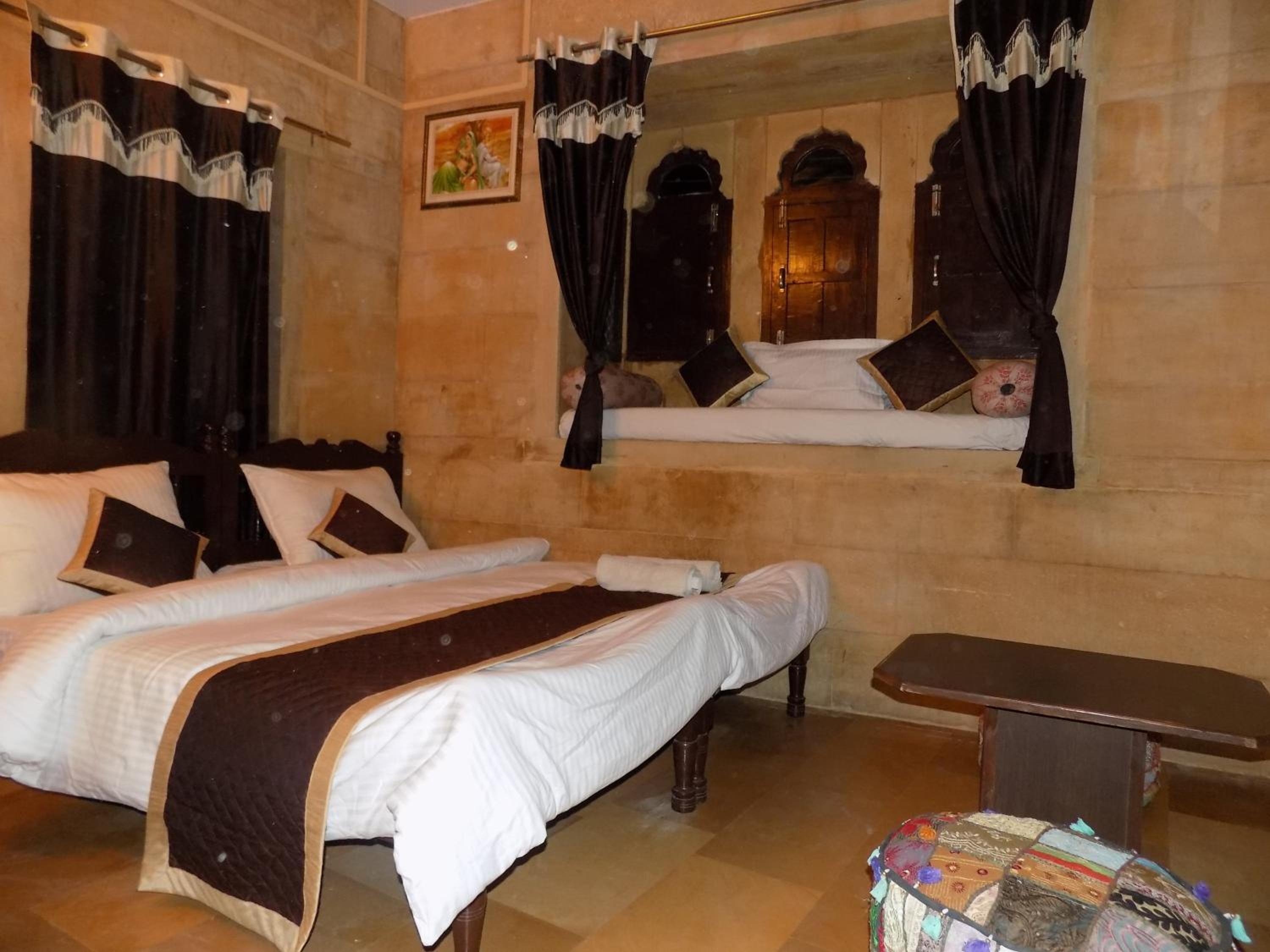 Deluxe Room - Photo 41