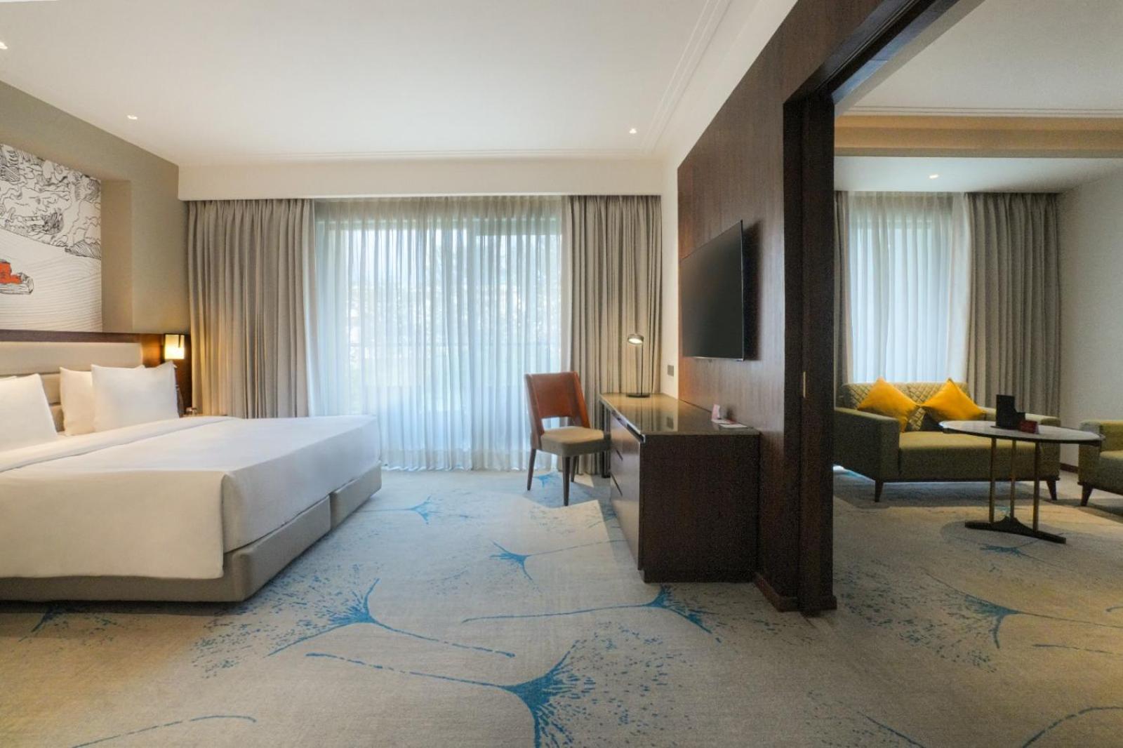 Executive Suite