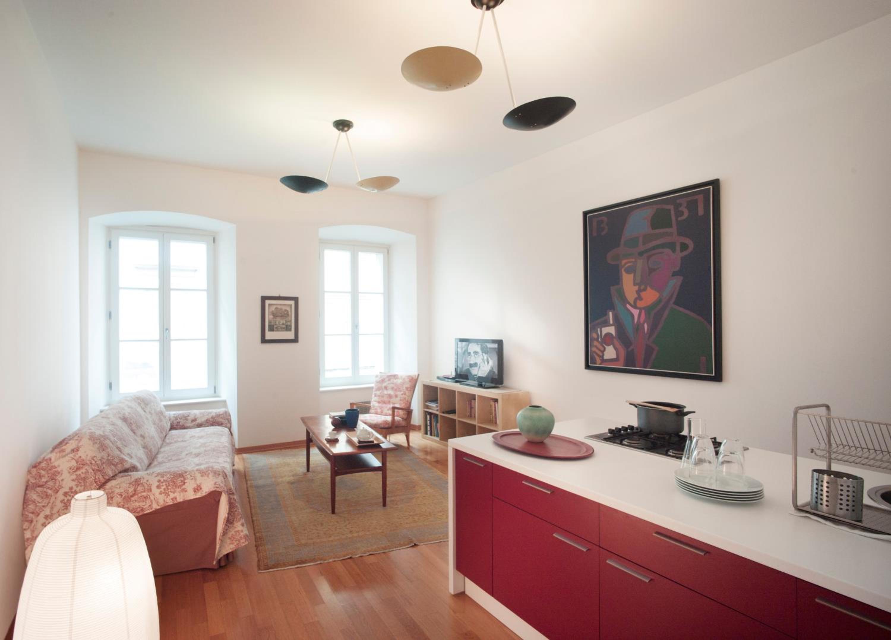 One-Bedroom Apartment (4 Adults) - Separate Building